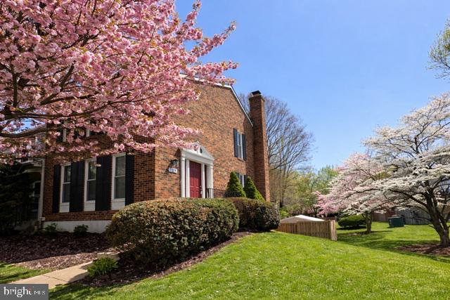 9129 BLARNEY STONE DRIVE