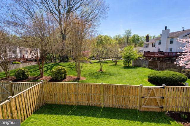 9129 BLARNEY STONE DRIVE