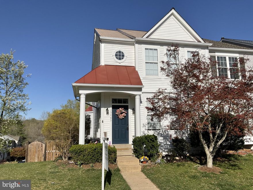 Coming Soon! Spacious 2100+ Sq ft end unit town home in sought after Montclair community. The owner has made many upgrades to include a fully renovated master bathroom, luxury vinyl floors and carpet, custom barn door in master bedroom, wainscoting on the main level, new front door, window frames, new gutters and much more.....Great privacy at the end of the street . A real gem you will not want to miss.