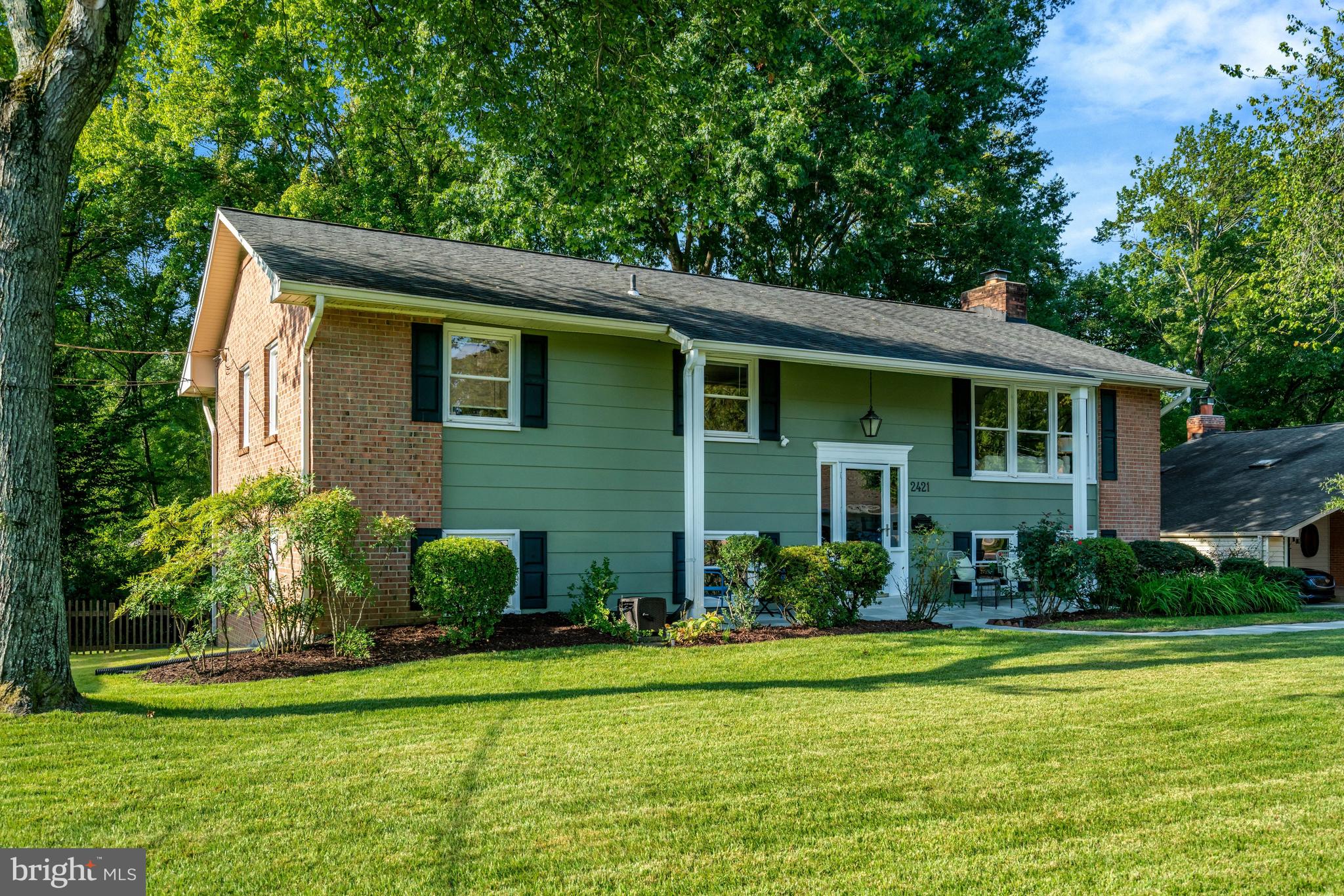 2421 STIRRUP LANE