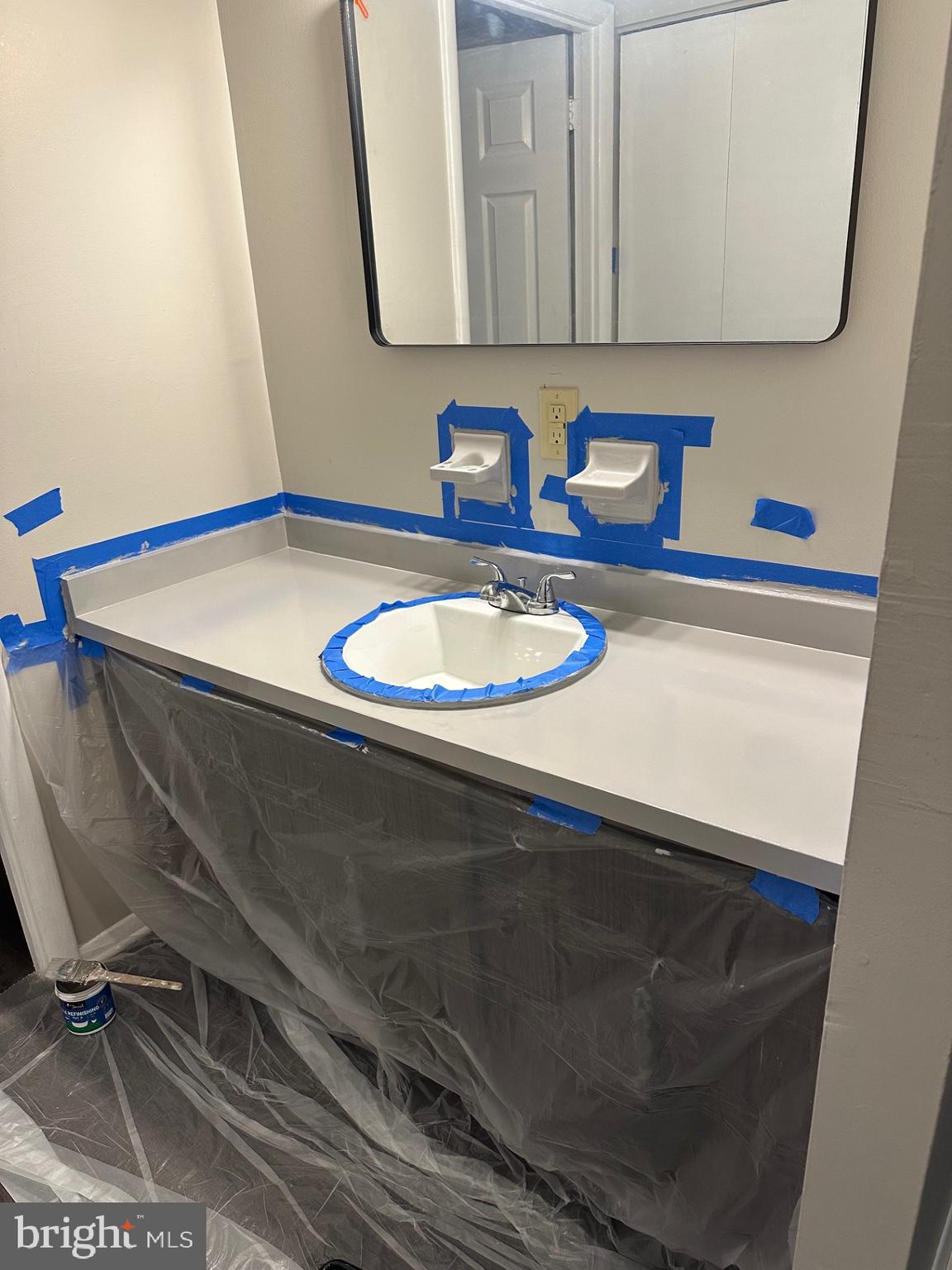 COLONY SQUARE - Residential Lease