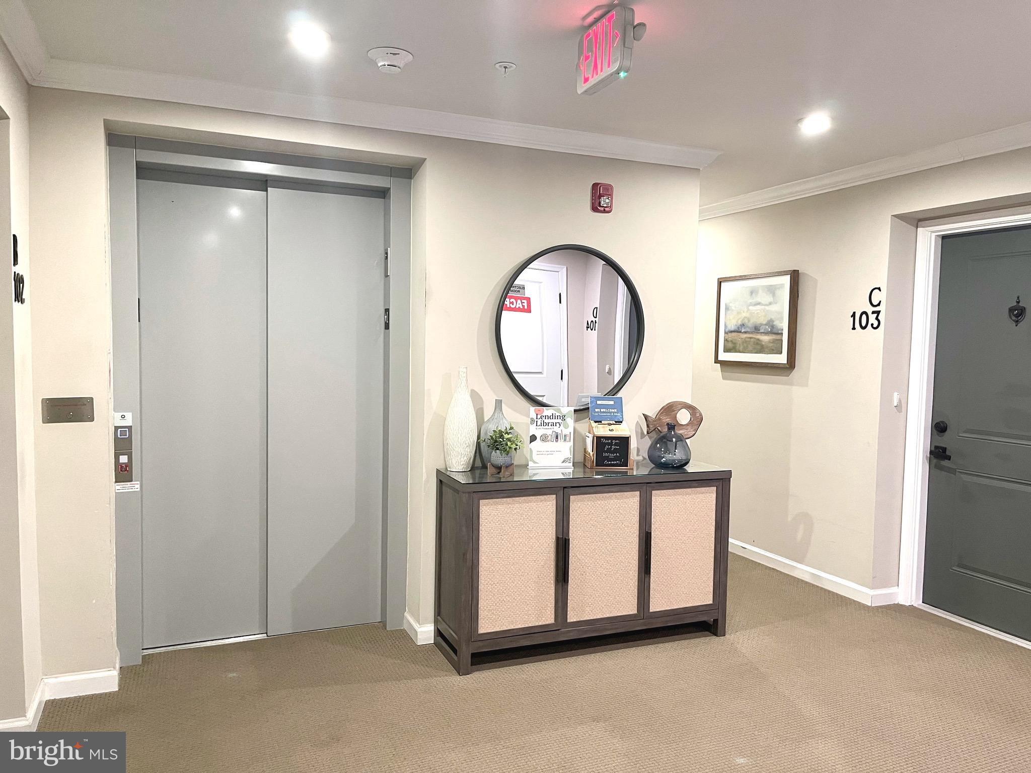 LAKE LINGANORE TOWN CENTER - Residential