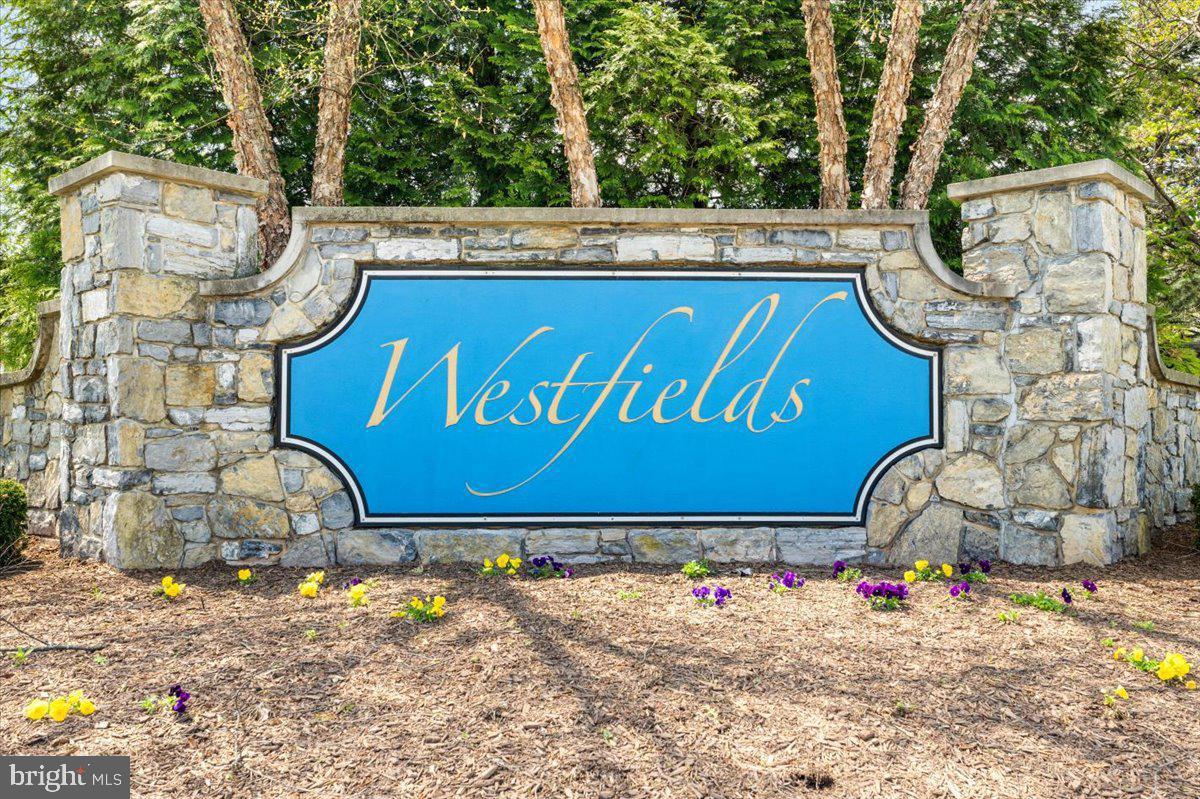 WESTFIELDS - Residential