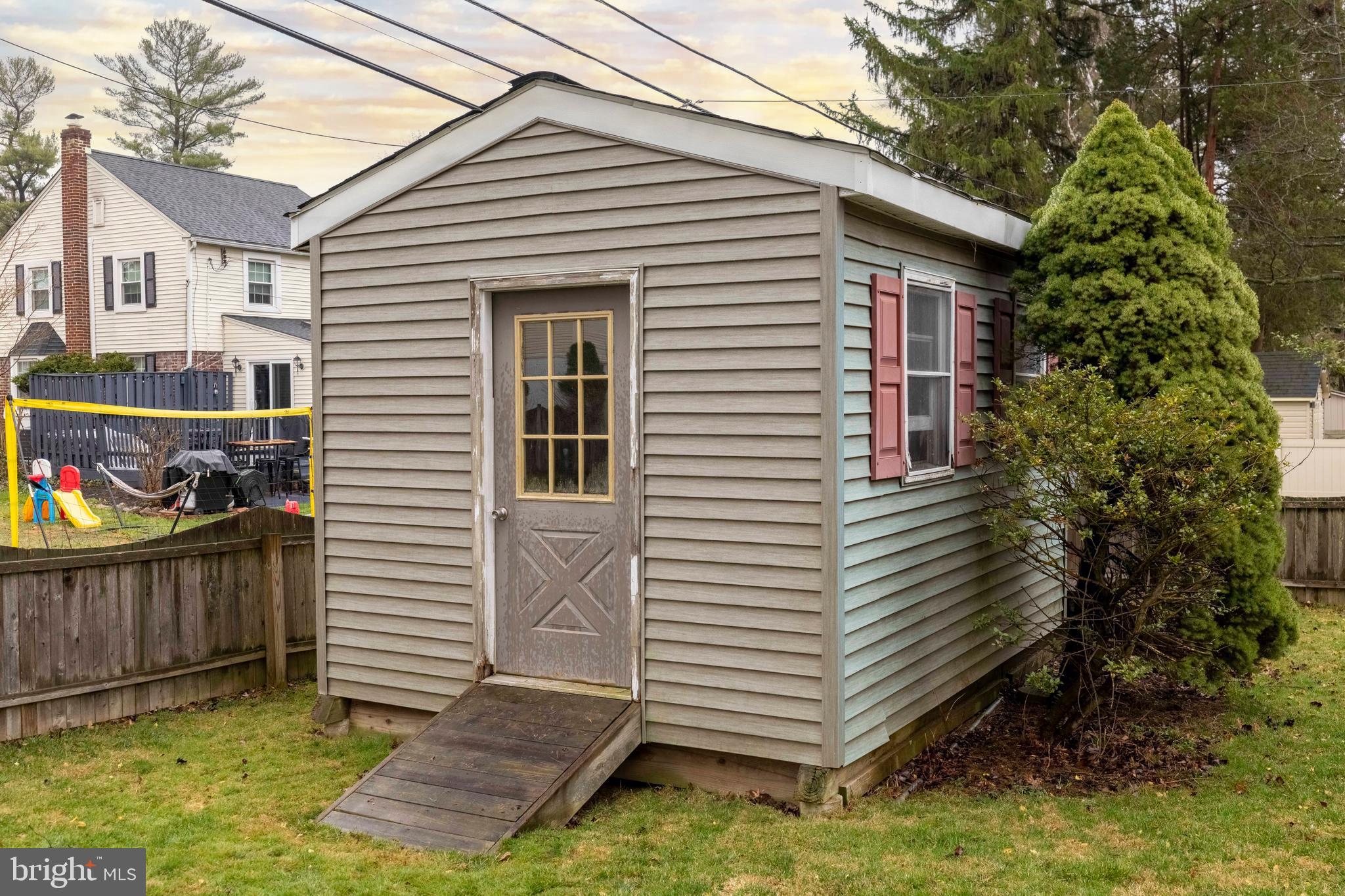 OVERLOOK HILLS - Residential