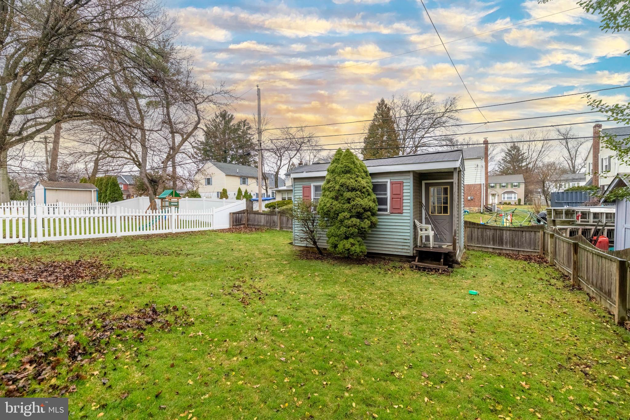 OVERLOOK HILLS - Residential