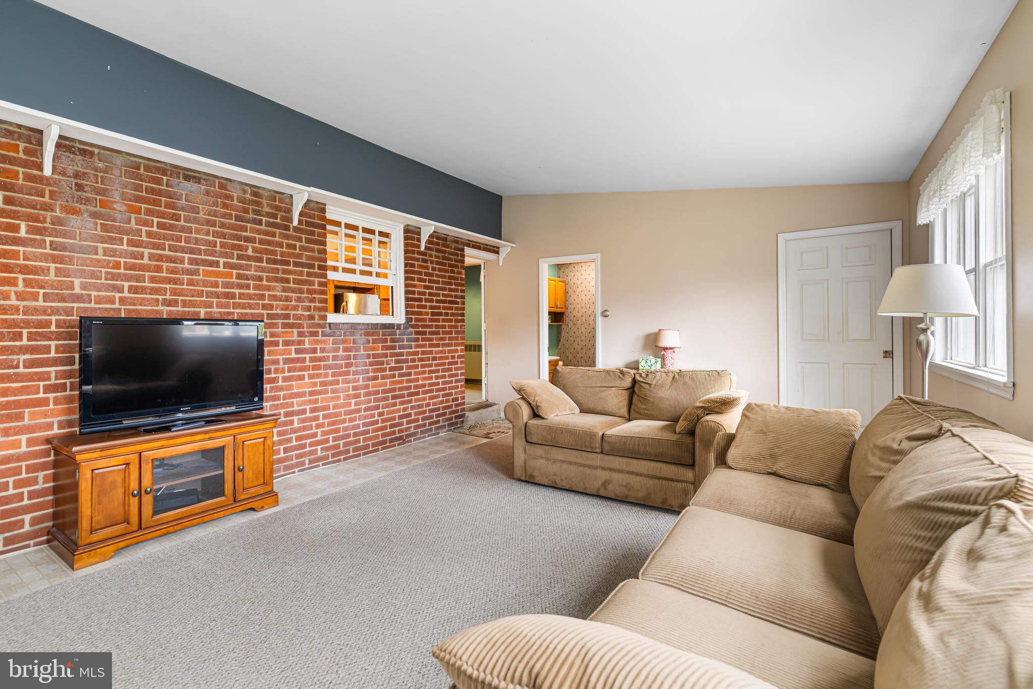 OVERLOOK HILLS - Residential