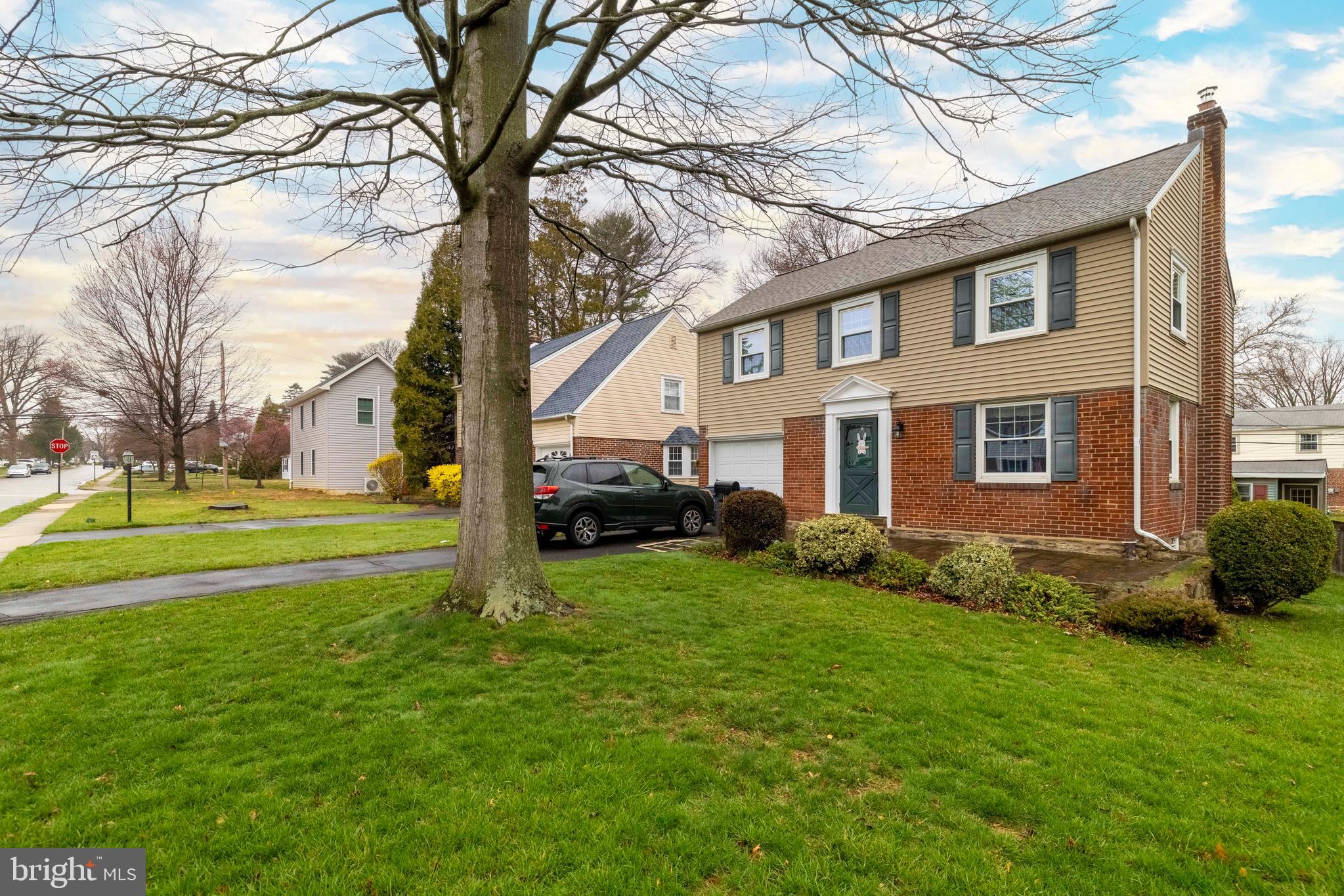 OVERLOOK HILLS - Residential