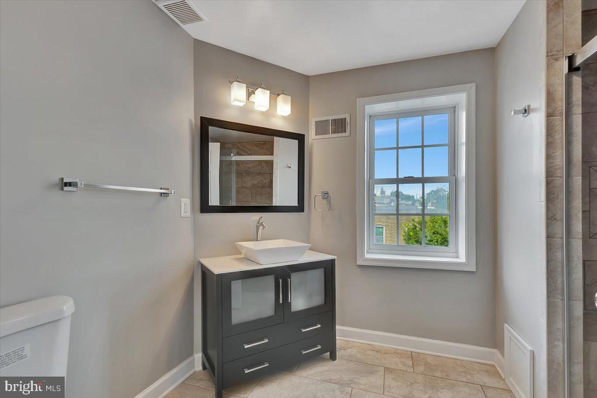 OLIVER - Residential