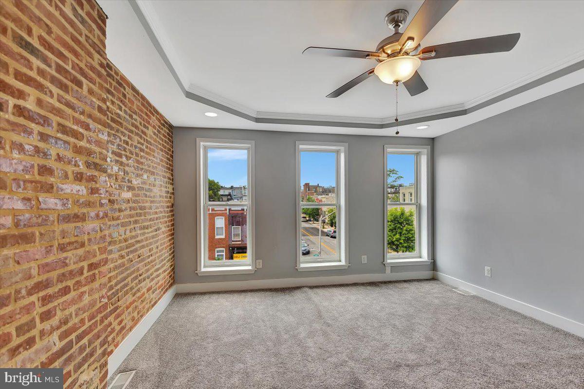 OLIVER - Residential