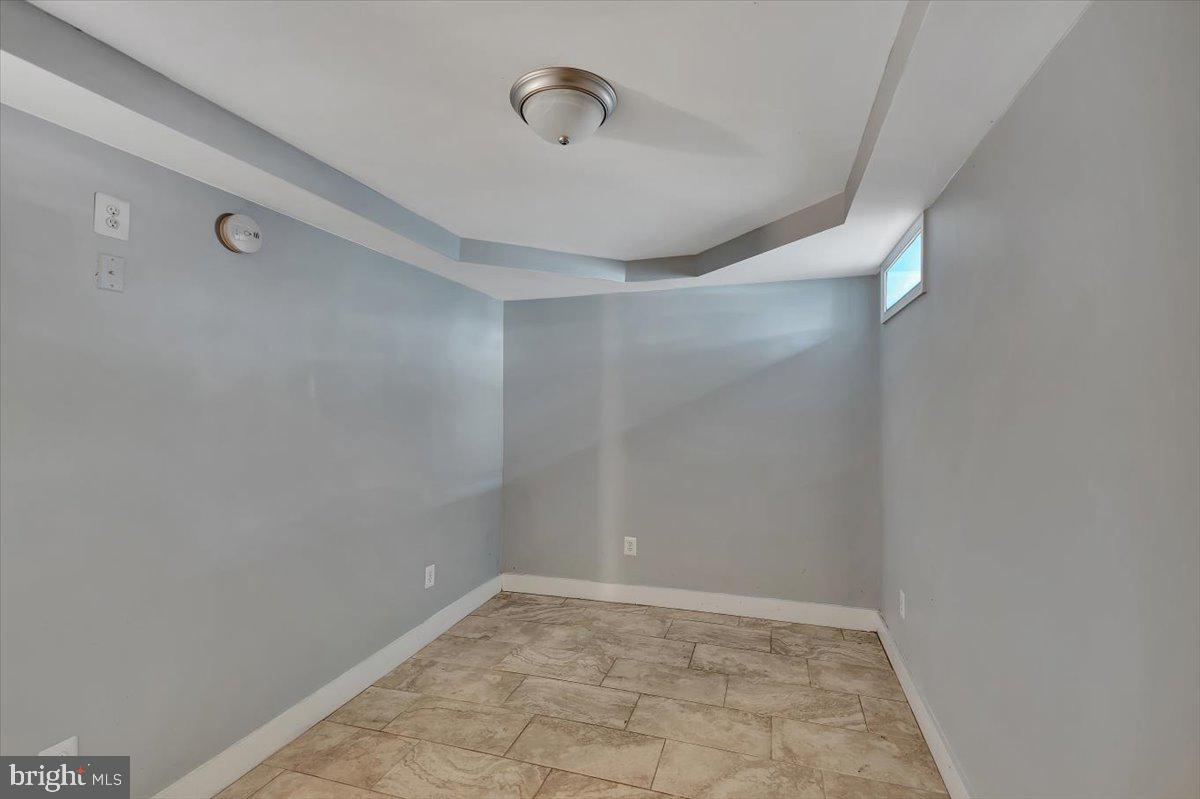 OLIVER - Residential