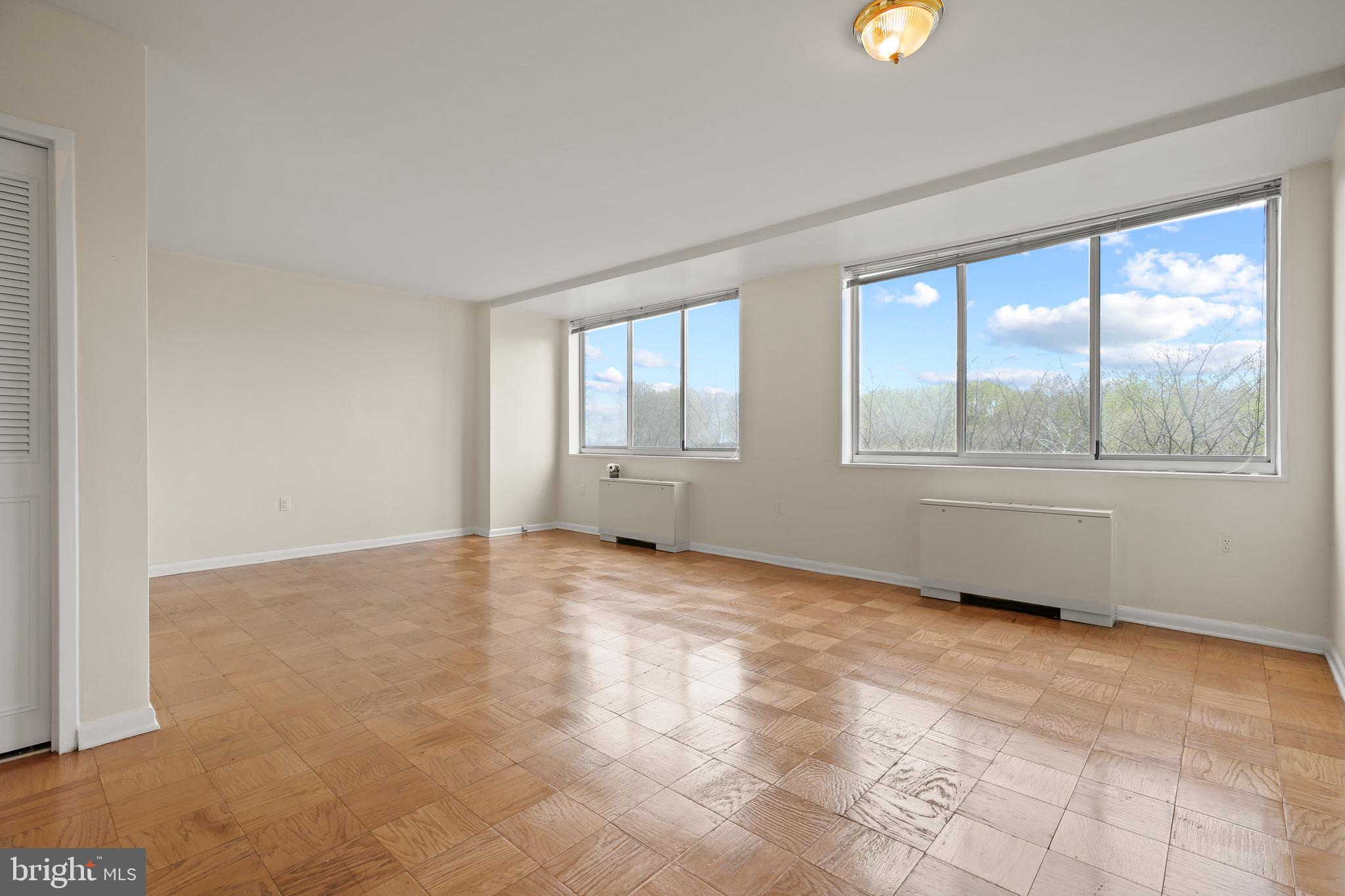 GROSVENOR PARK - Residential Lease