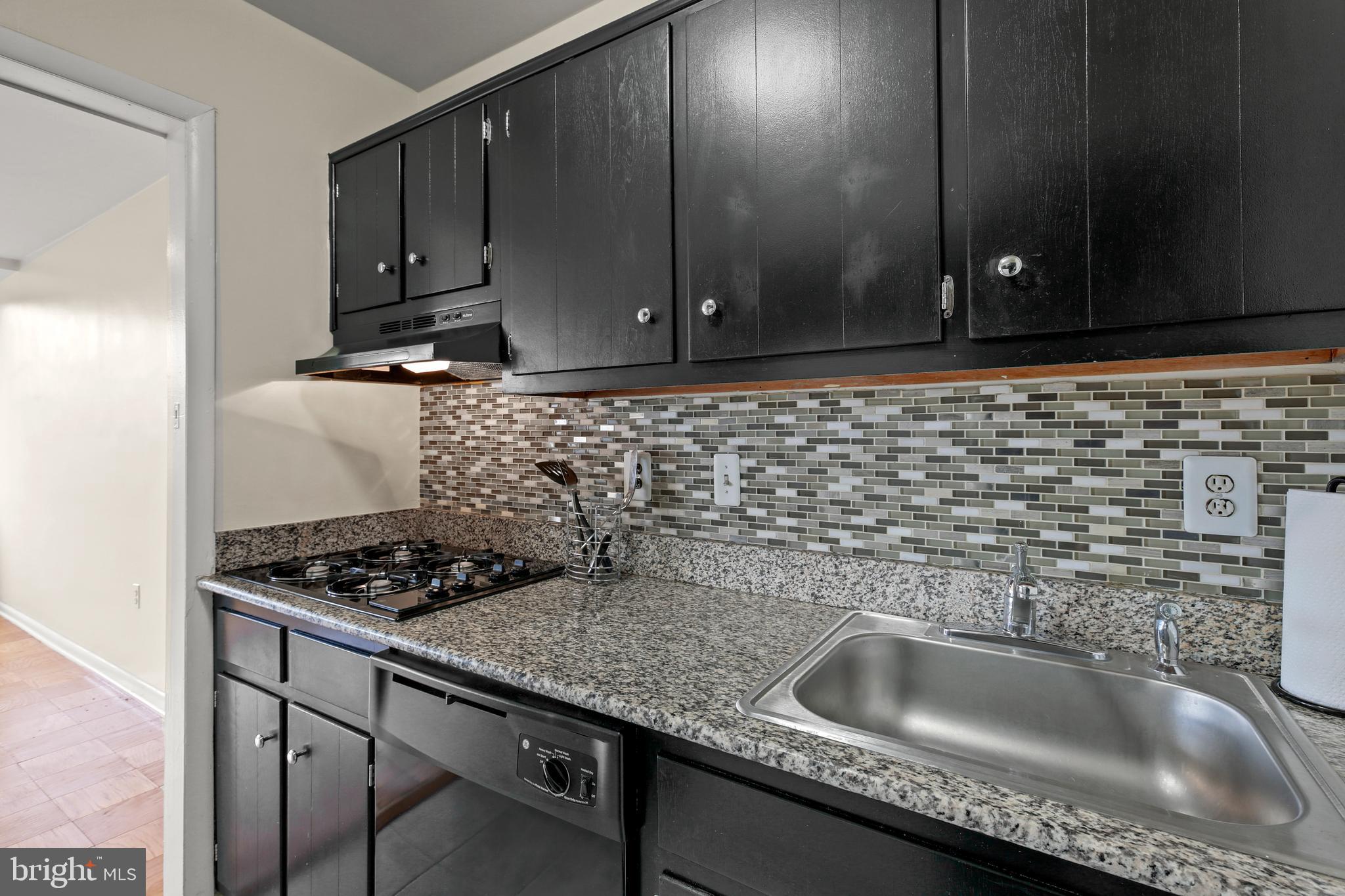 GROSVENOR PARK - Residential Lease