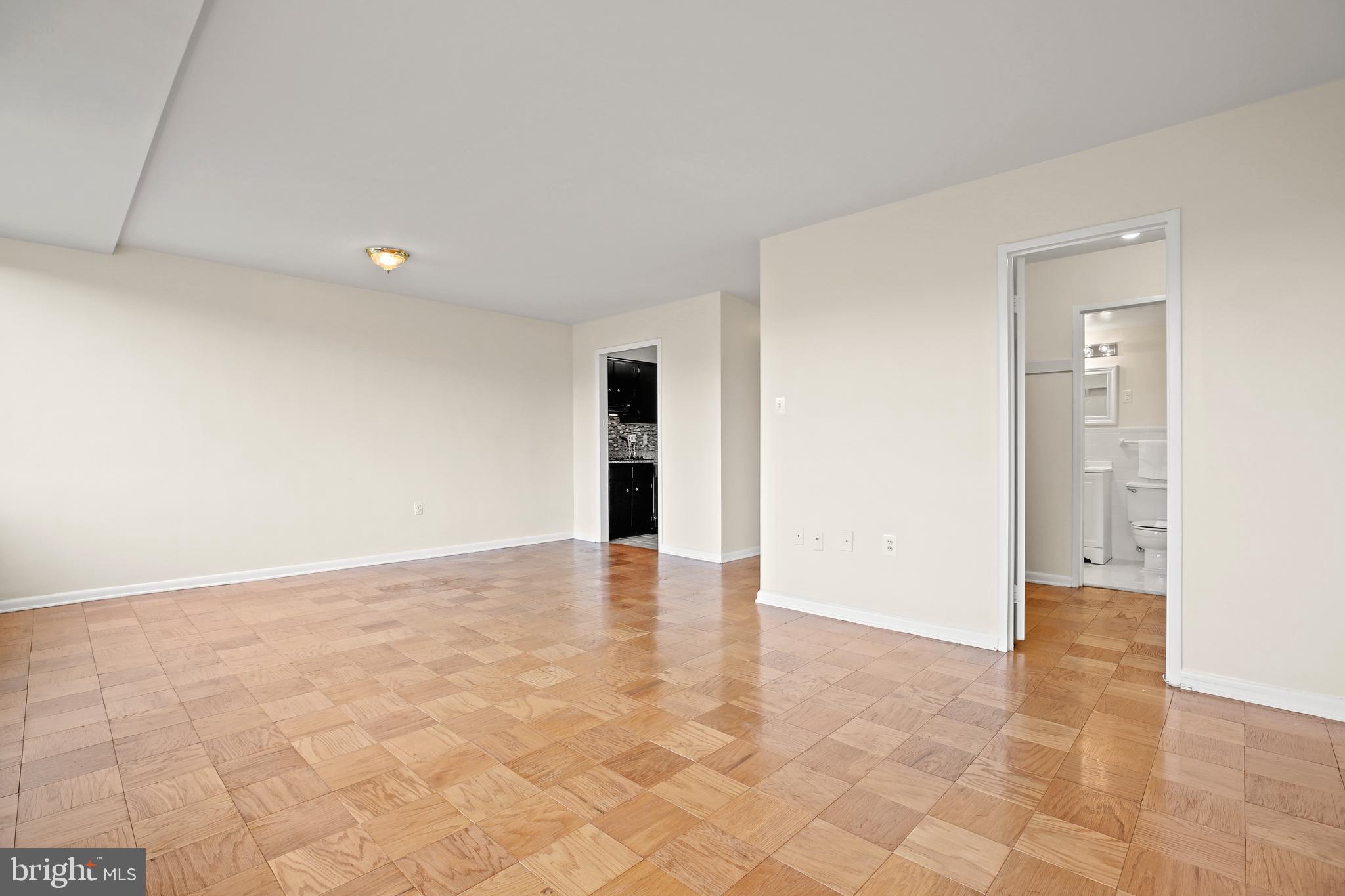 GROSVENOR PARK - Residential Lease