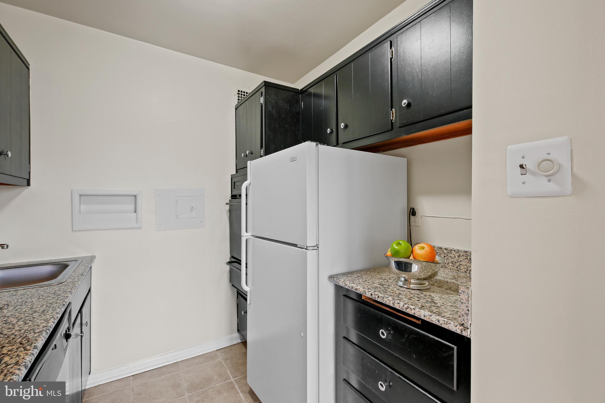 GROSVENOR PARK - Residential Lease