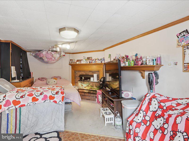 FRIENDSHIP GARDENS - Residential