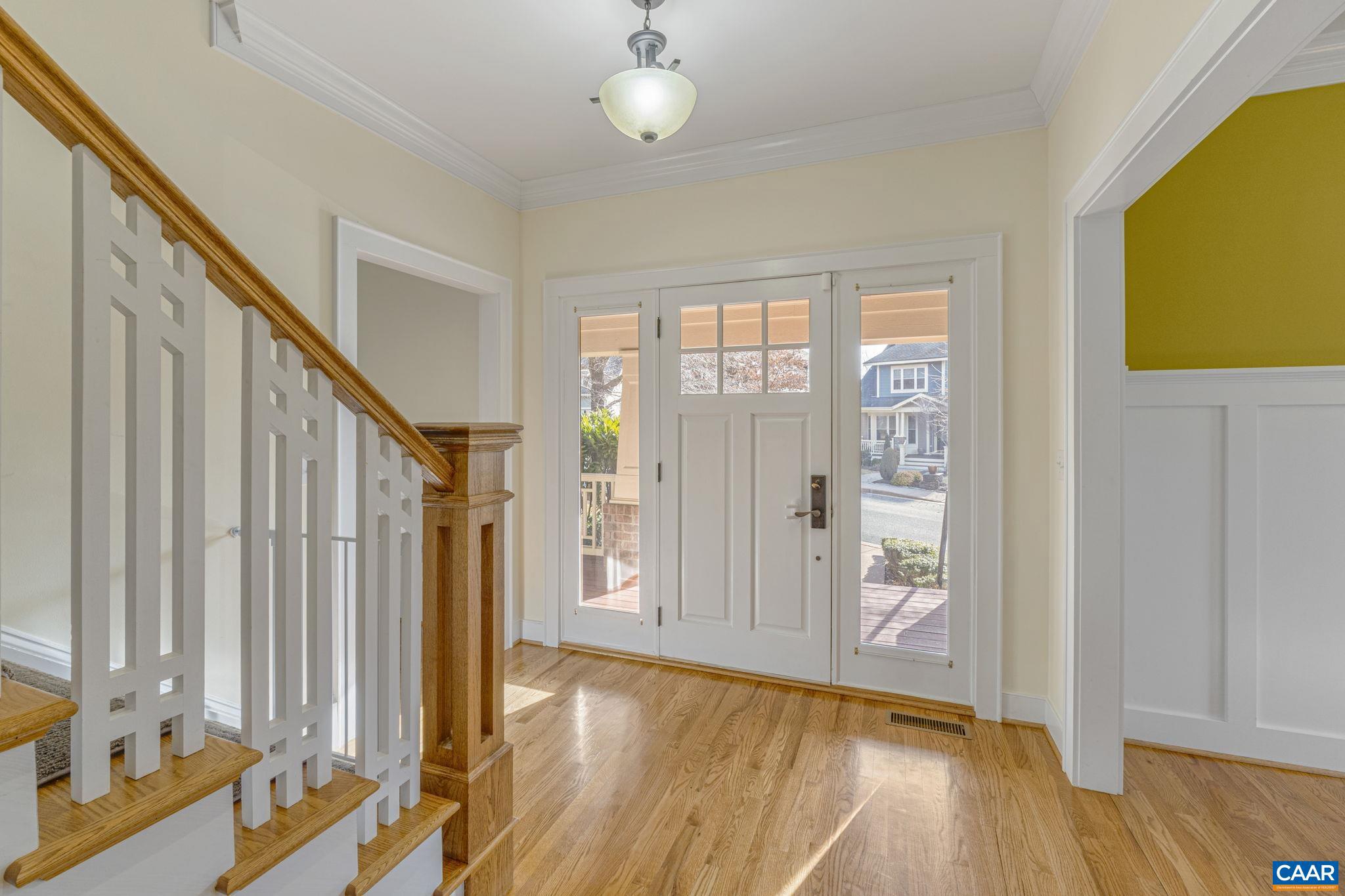 VILLAGE PLACE - Residential