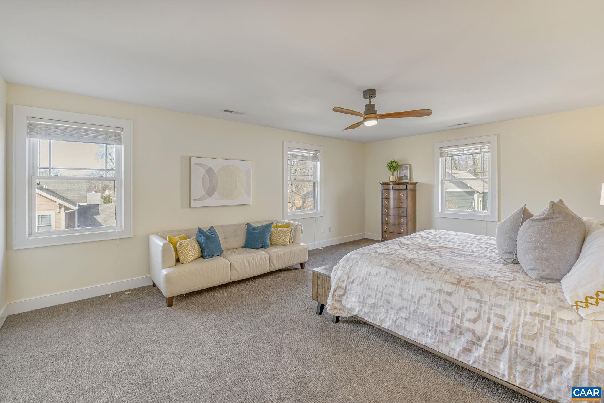 VILLAGE PLACE - Residential