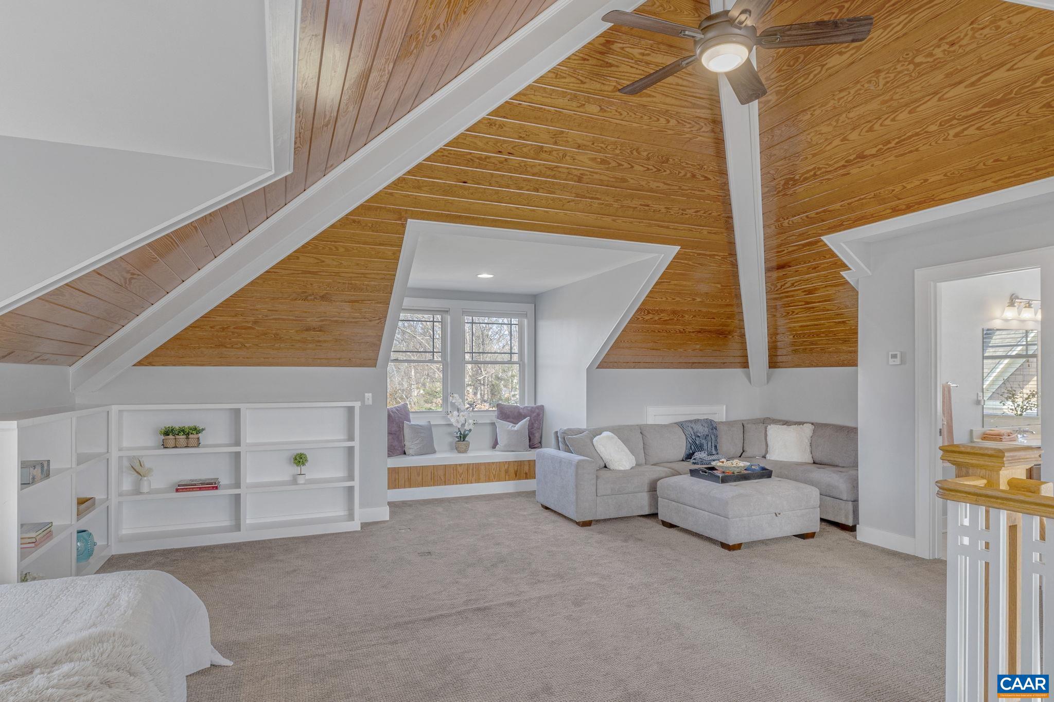 VILLAGE PLACE - Residential