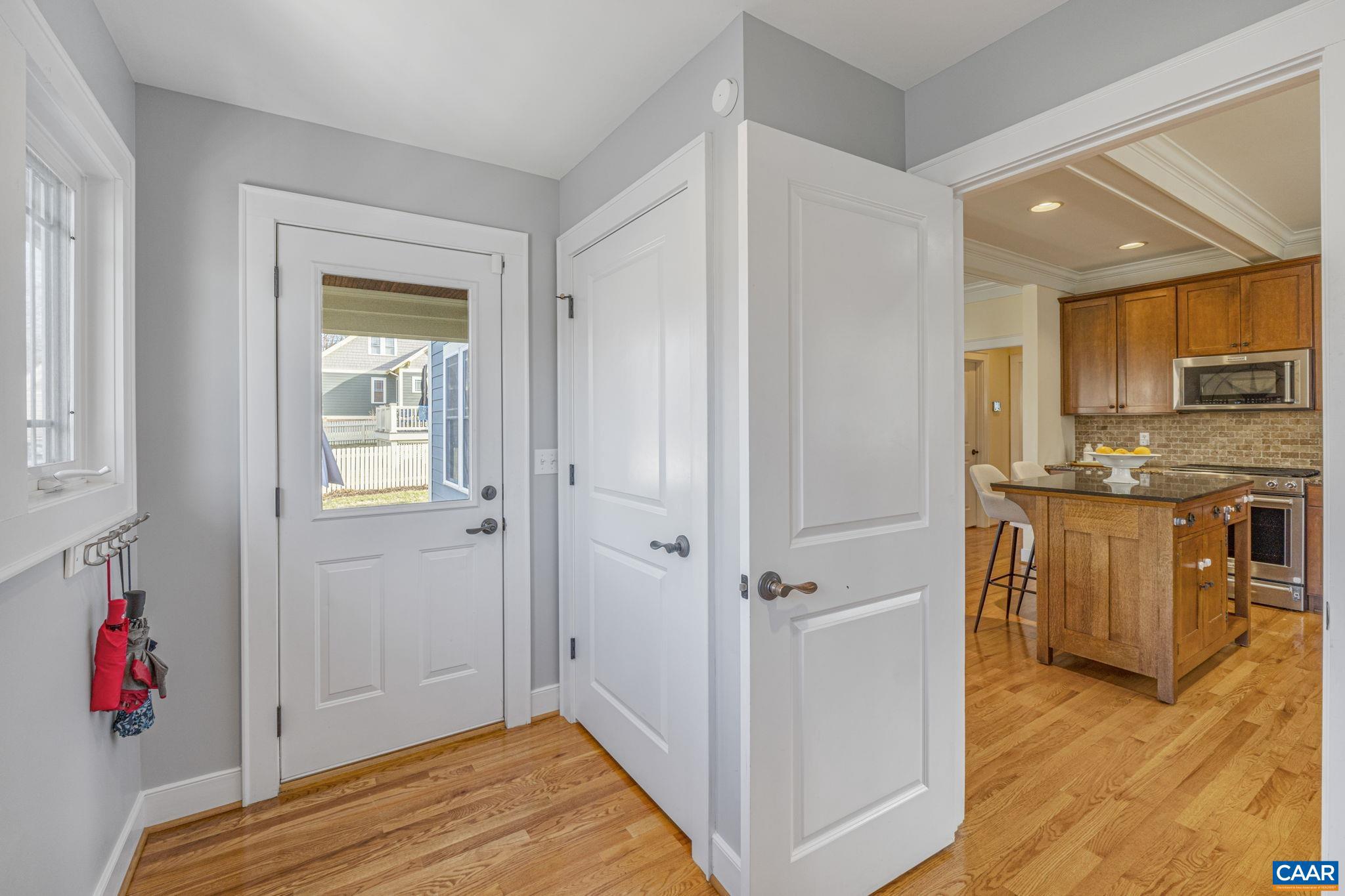 VILLAGE PLACE - Residential