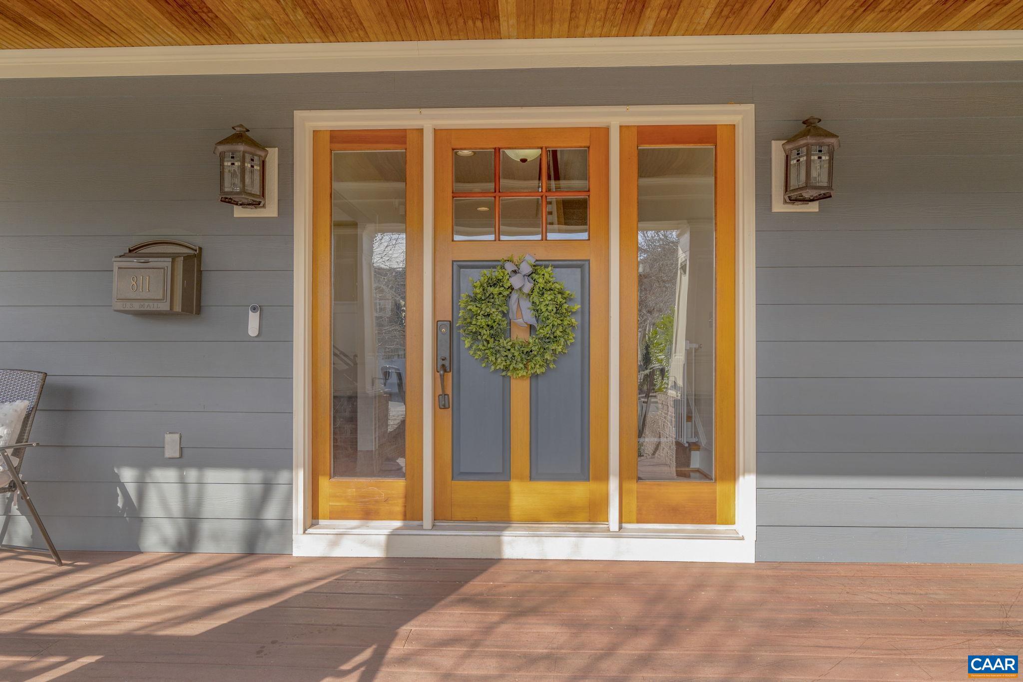 VILLAGE PLACE - Residential