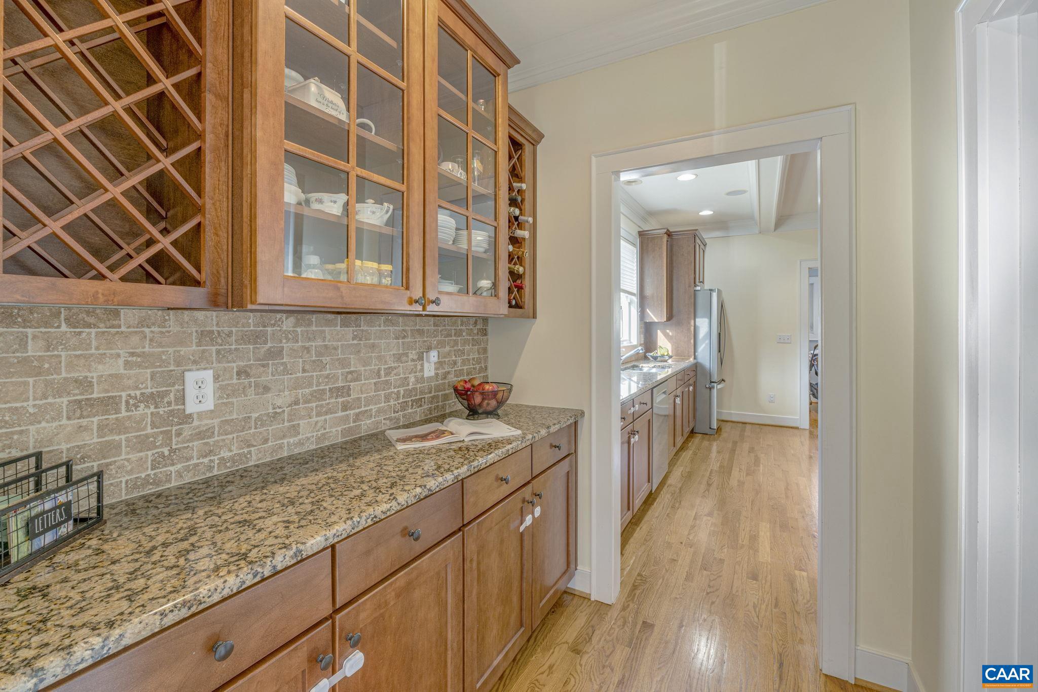 VILLAGE PLACE - Residential