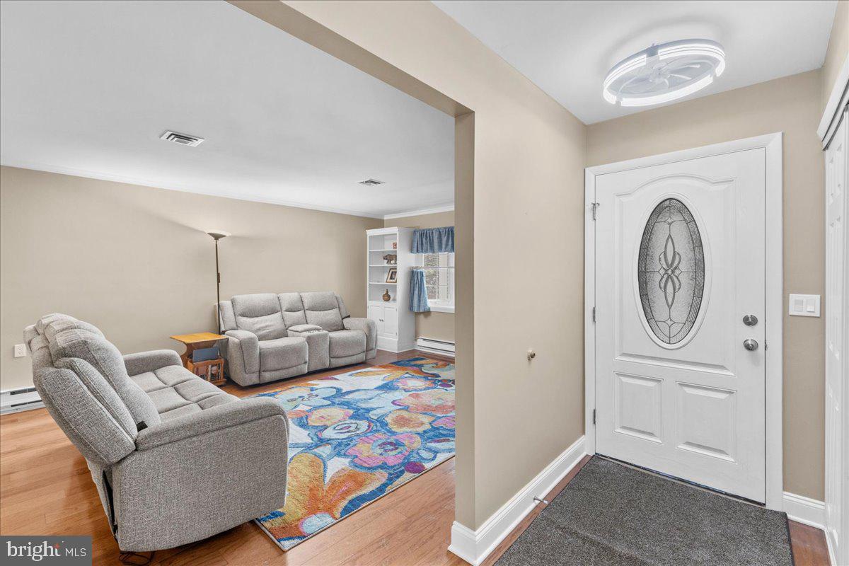 7 CAMBRIDGE COURT