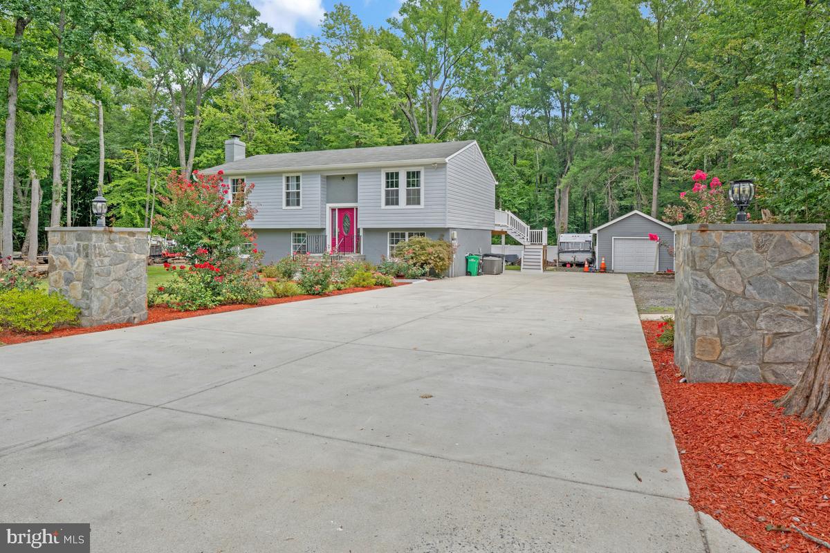 16208 MANNING ROAD W