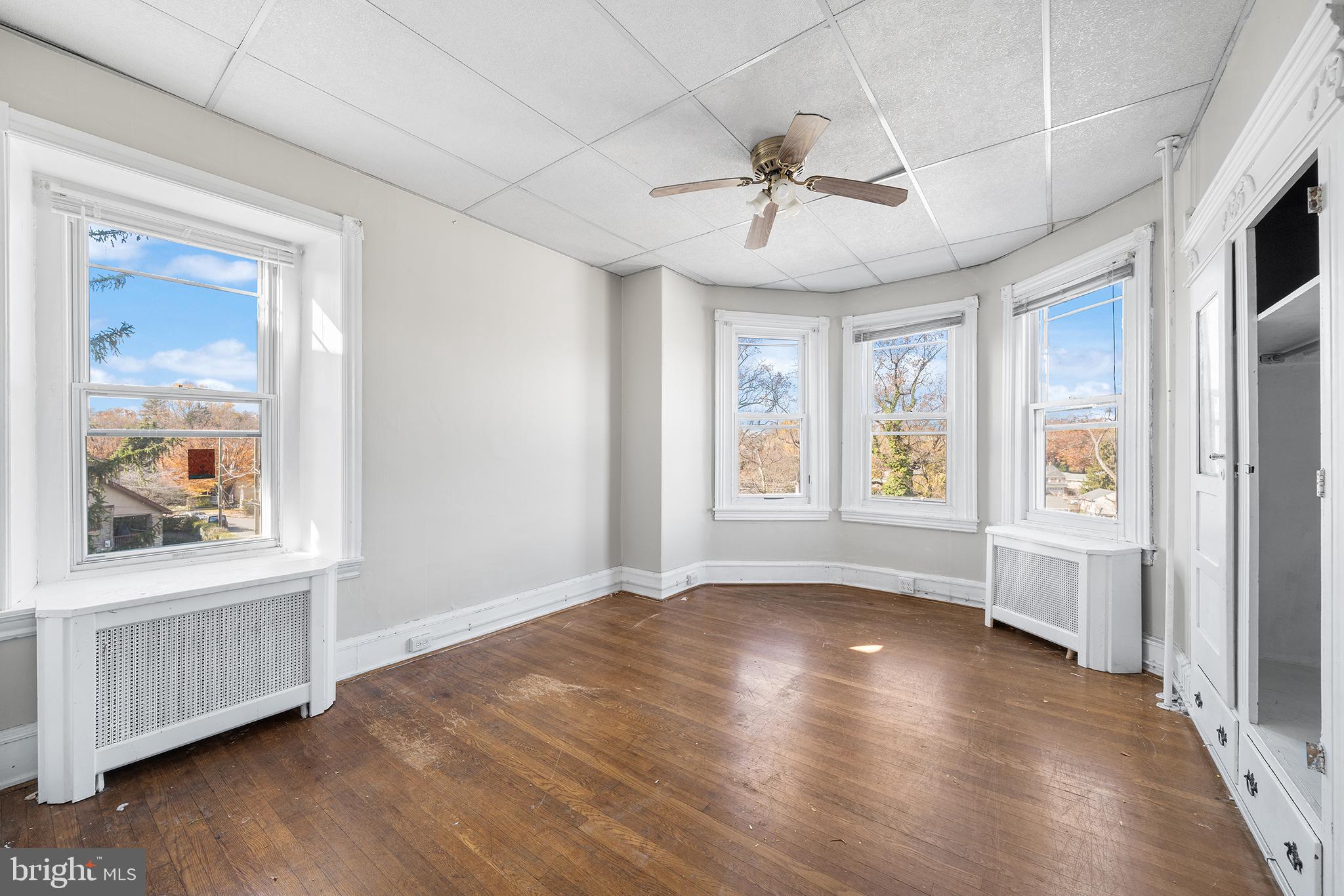 ELKINS PARK - Residential Lease