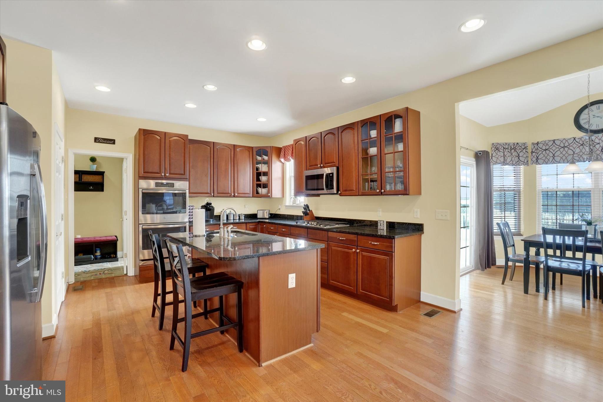 SUMMER'S GLEN - Residential