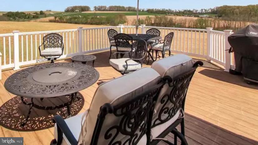 SUMMER'S GLEN - Residential