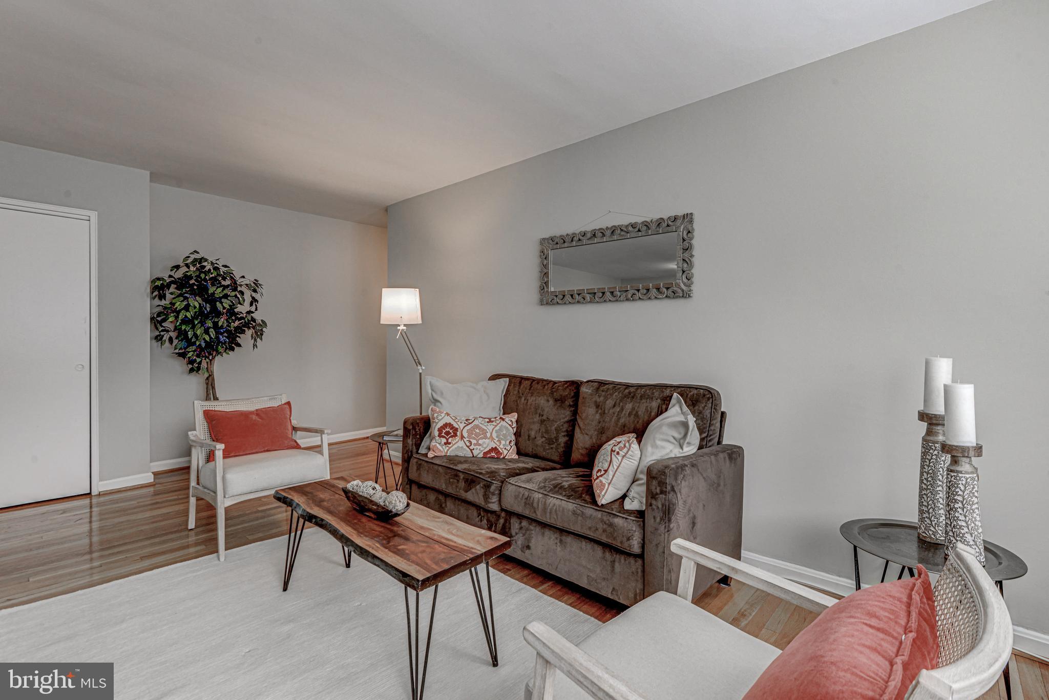 FOREST GLEN - Residential Lease