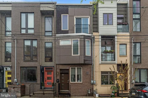 2048 E Susquehanna Avenue, Philadelphia, PA 19125 - MLS#: PAPH2468946