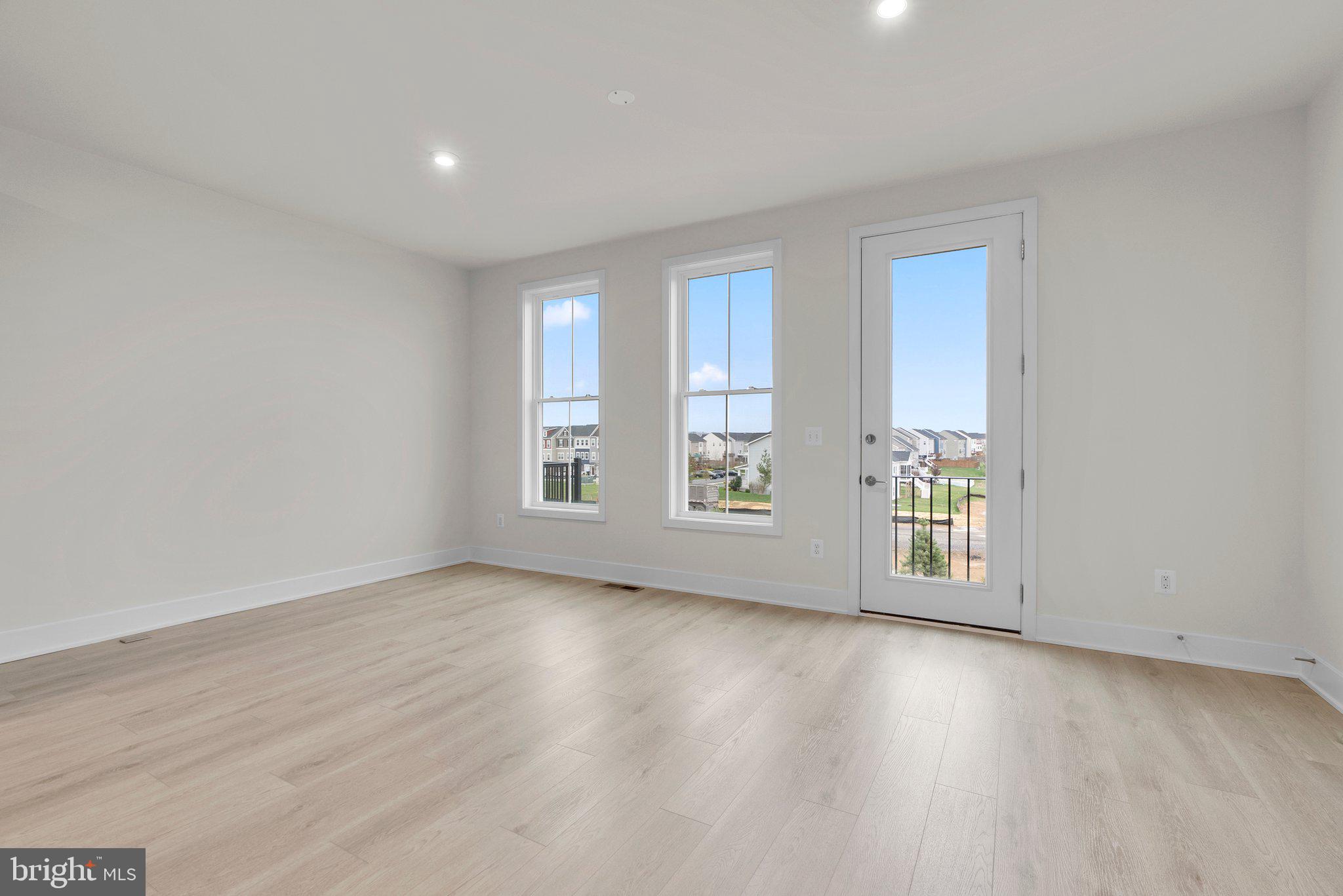 SNOWDEN BRIDGE - Residential