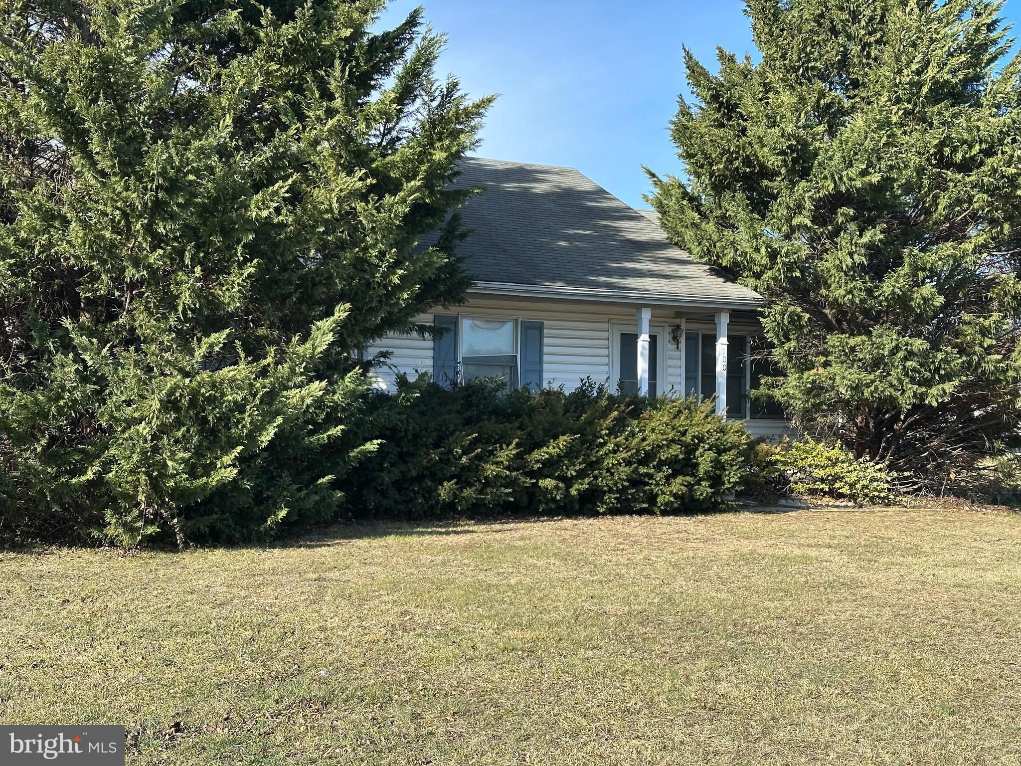 HUNTINGTON MEADOWS - Residential