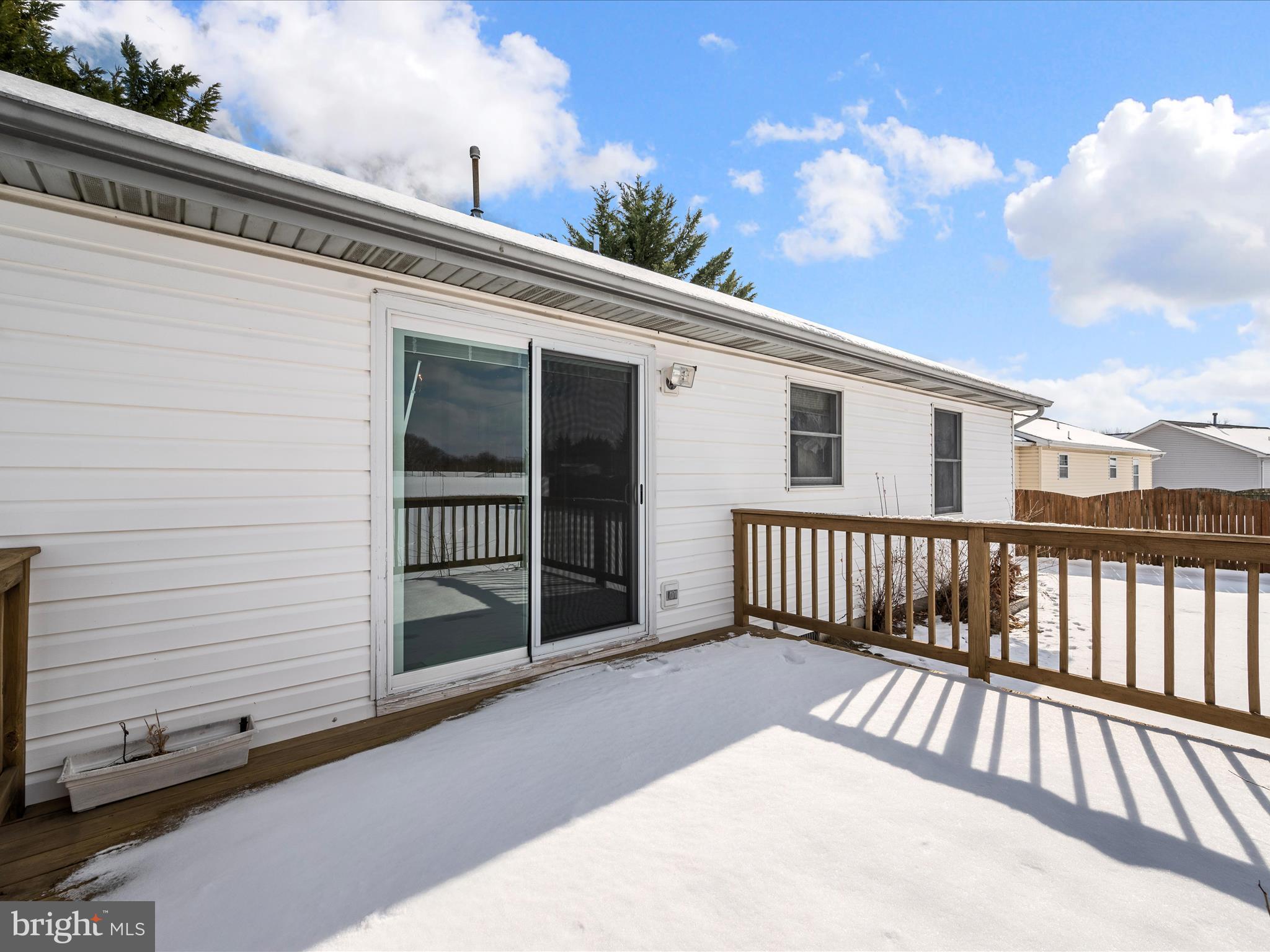 HUNTINGTON MEADOWS - Residential