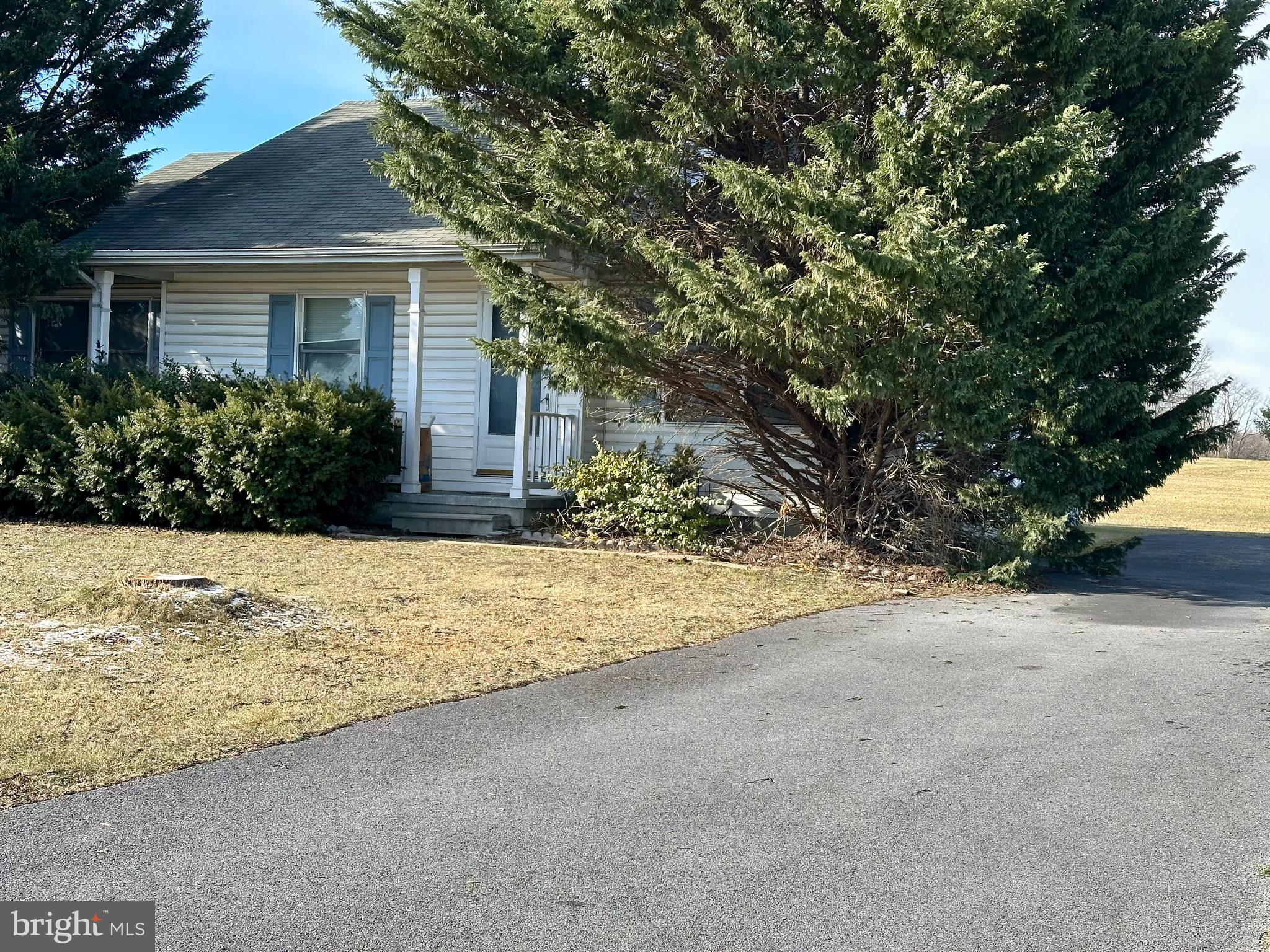 HUNTINGTON MEADOWS - Residential