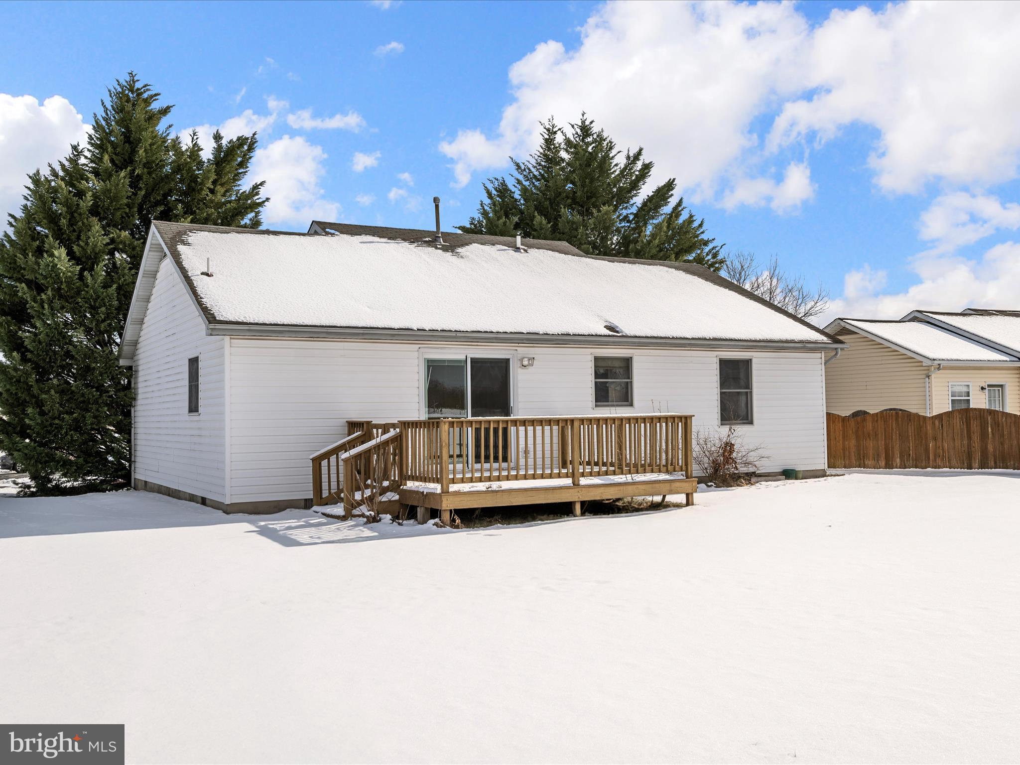 HUNTINGTON MEADOWS - Residential
