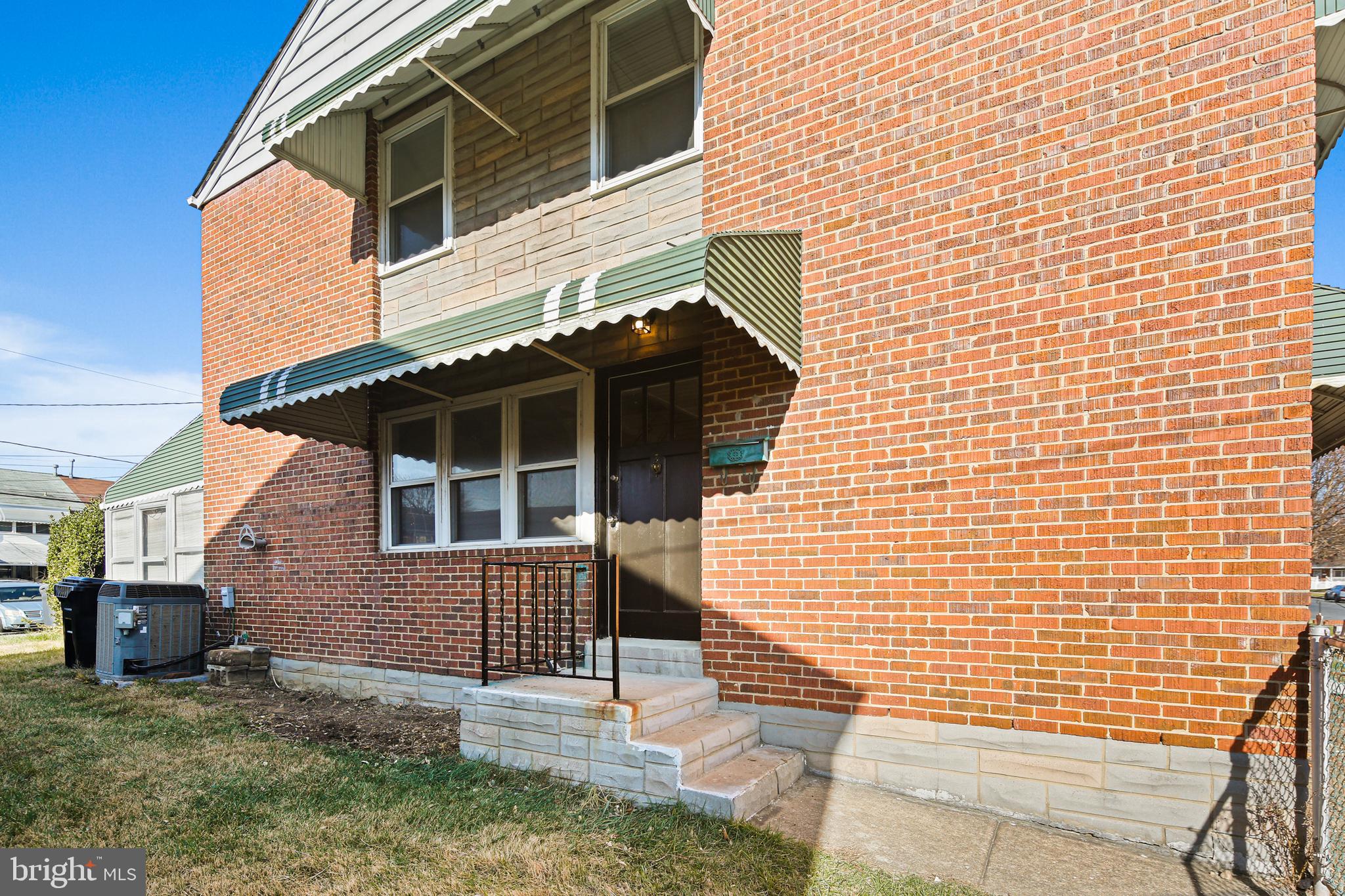 EASTCREST - Residential Lease