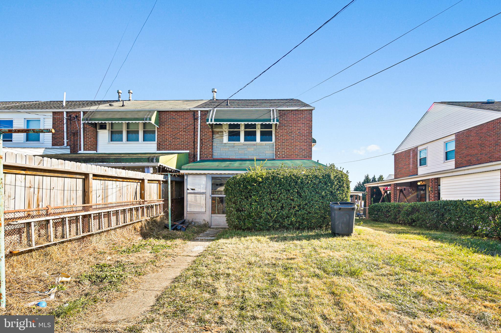 EASTCREST - Residential Lease