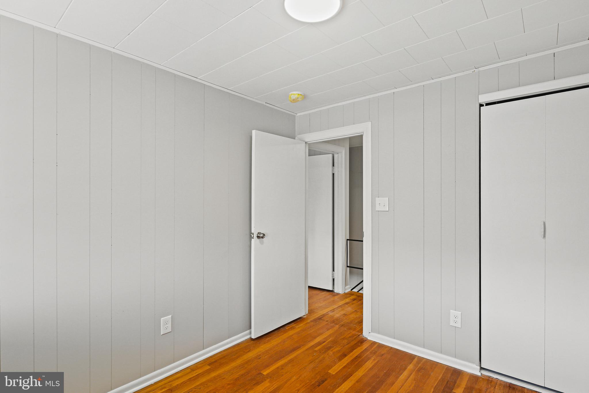 EASTCREST - Residential Lease