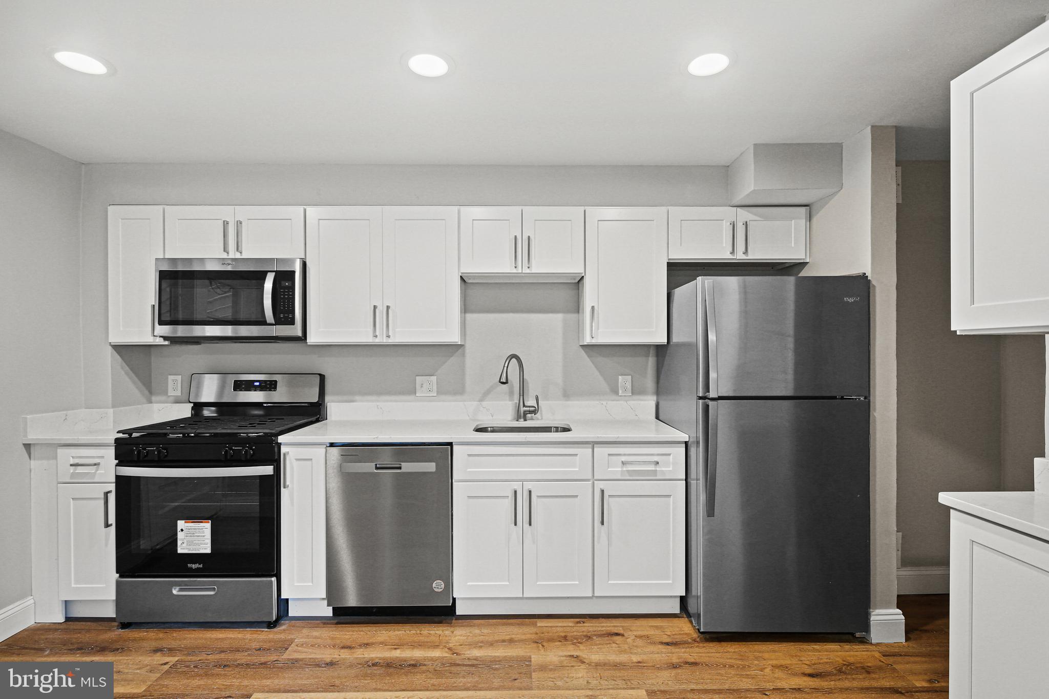 EASTCREST - Residential Lease