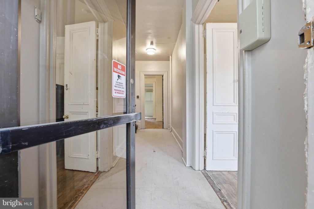 Photo of 233 W Chestnut Street, LANCASTER, PA 17602 (MLS # PALA2093746)