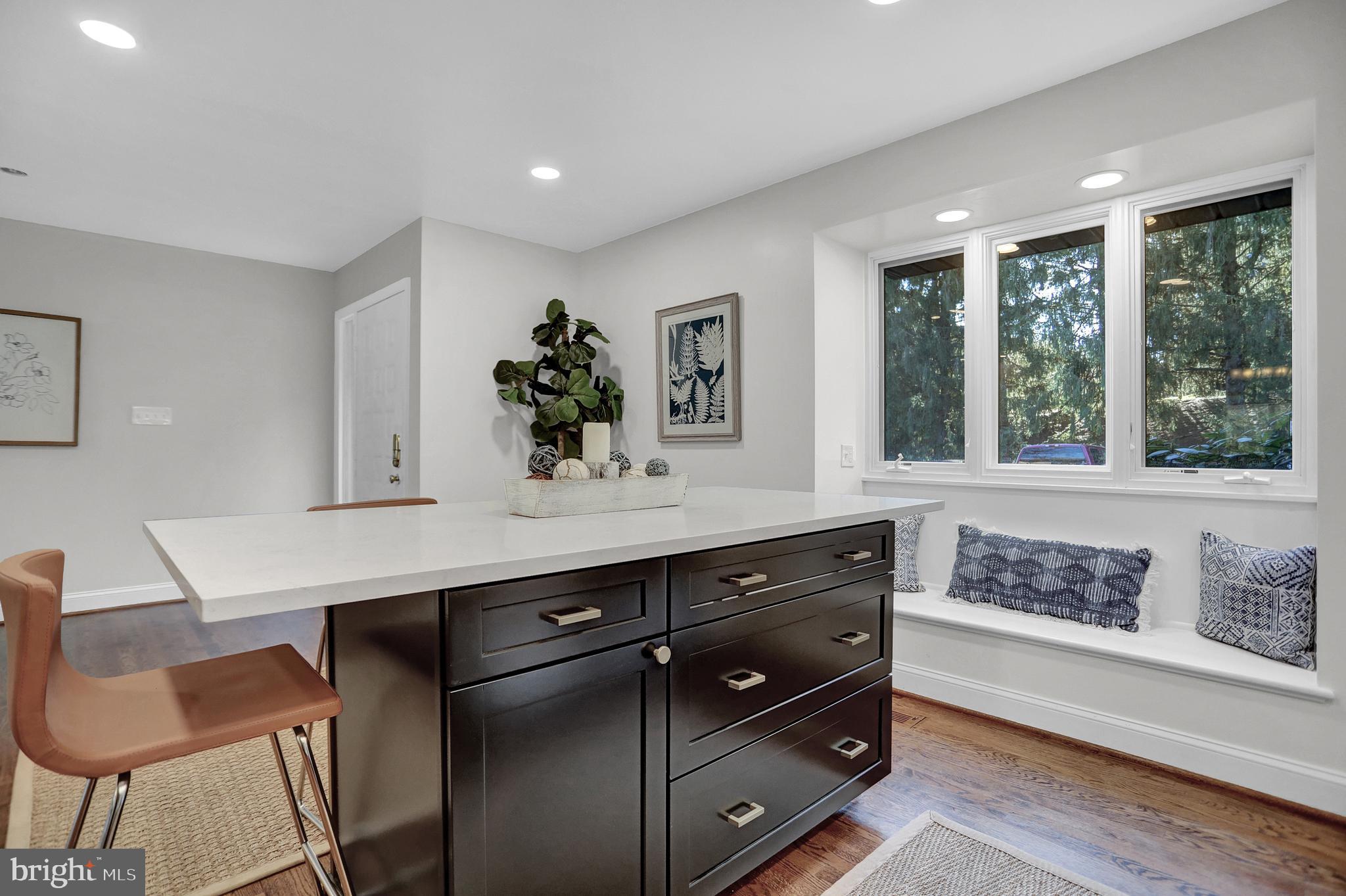 VALLEYWOOD AT FIVE FARMS - Residential