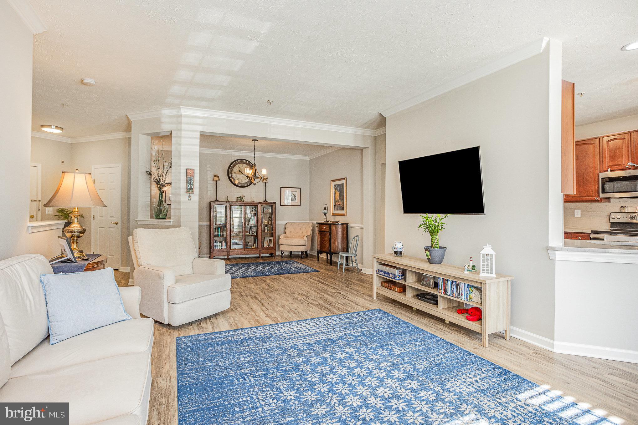 WINDSOR AT PERRY HALL FARMS - Residential