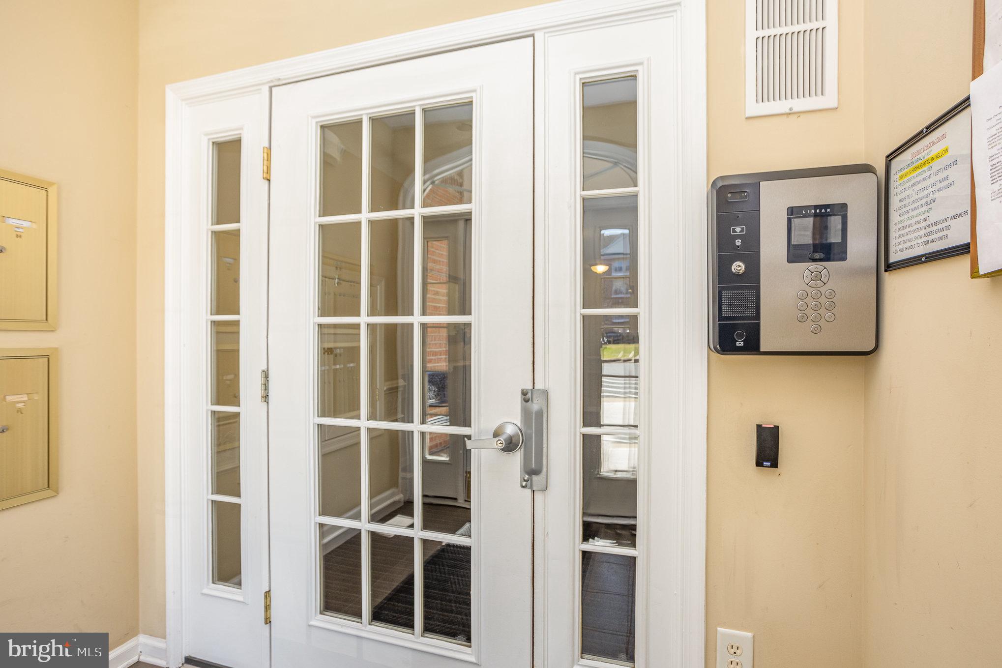 WINDSOR AT PERRY HALL FARMS - Residential