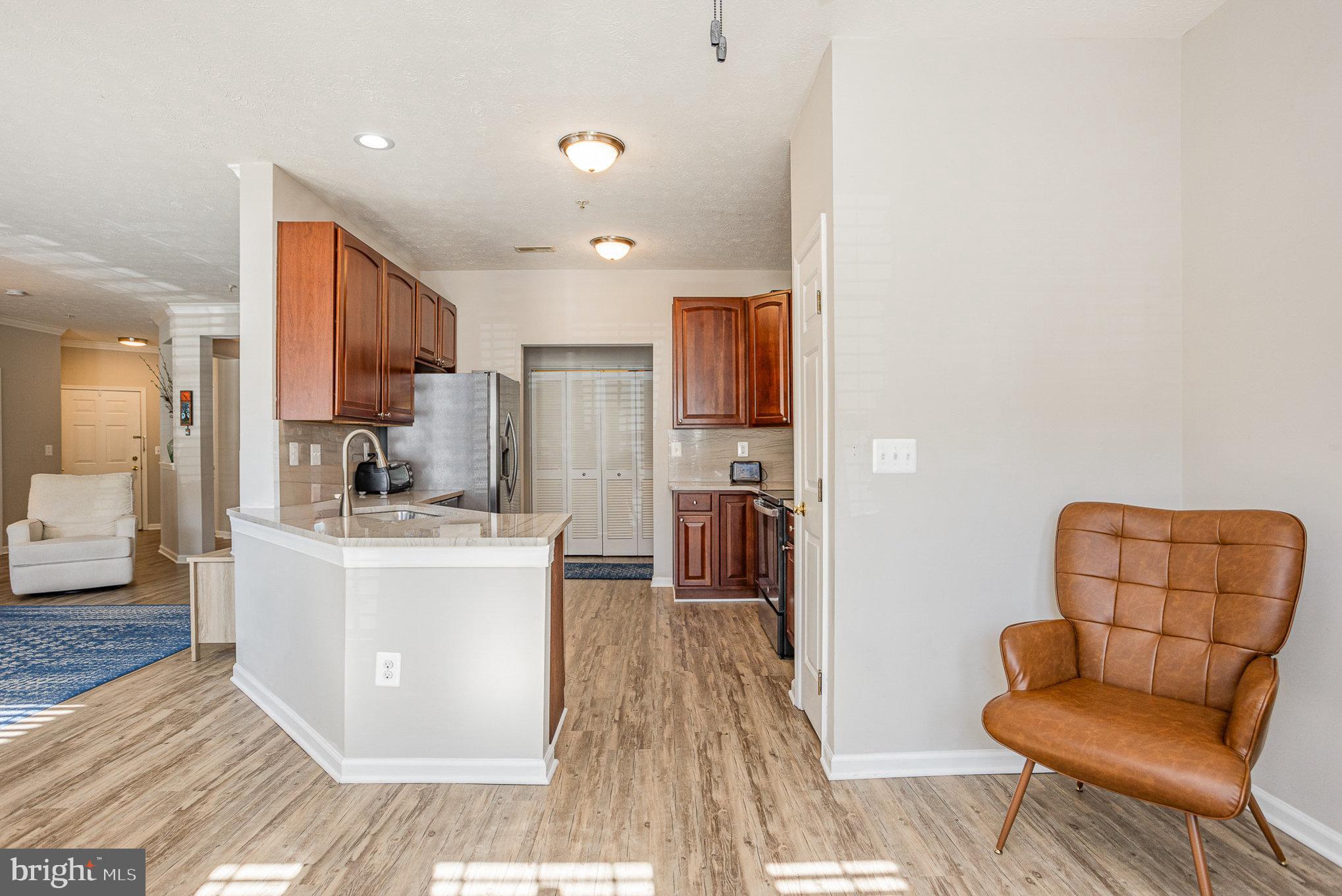 WINDSOR AT PERRY HALL FARMS - Residential