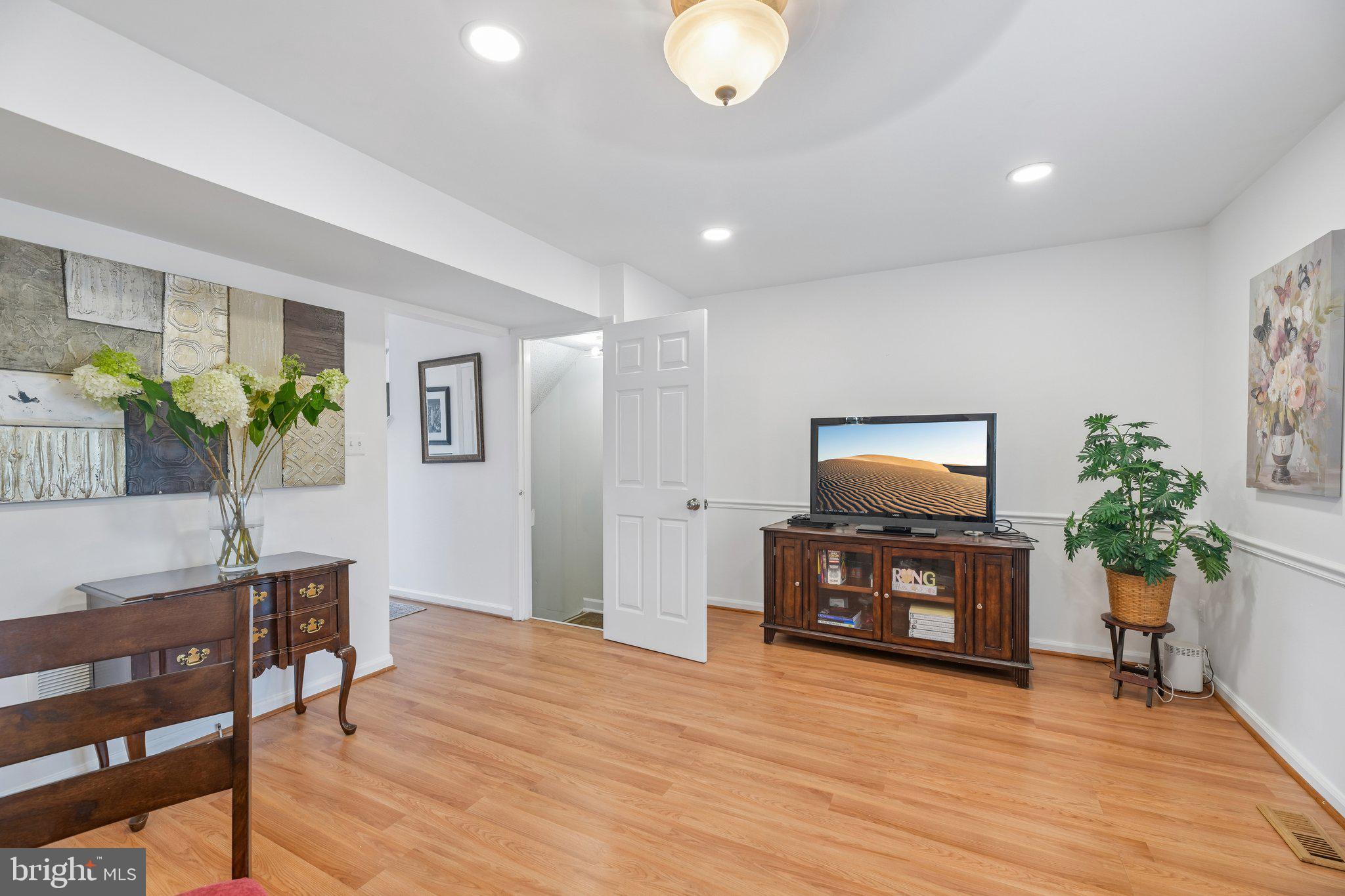 1007 MARSDEN COURT 191