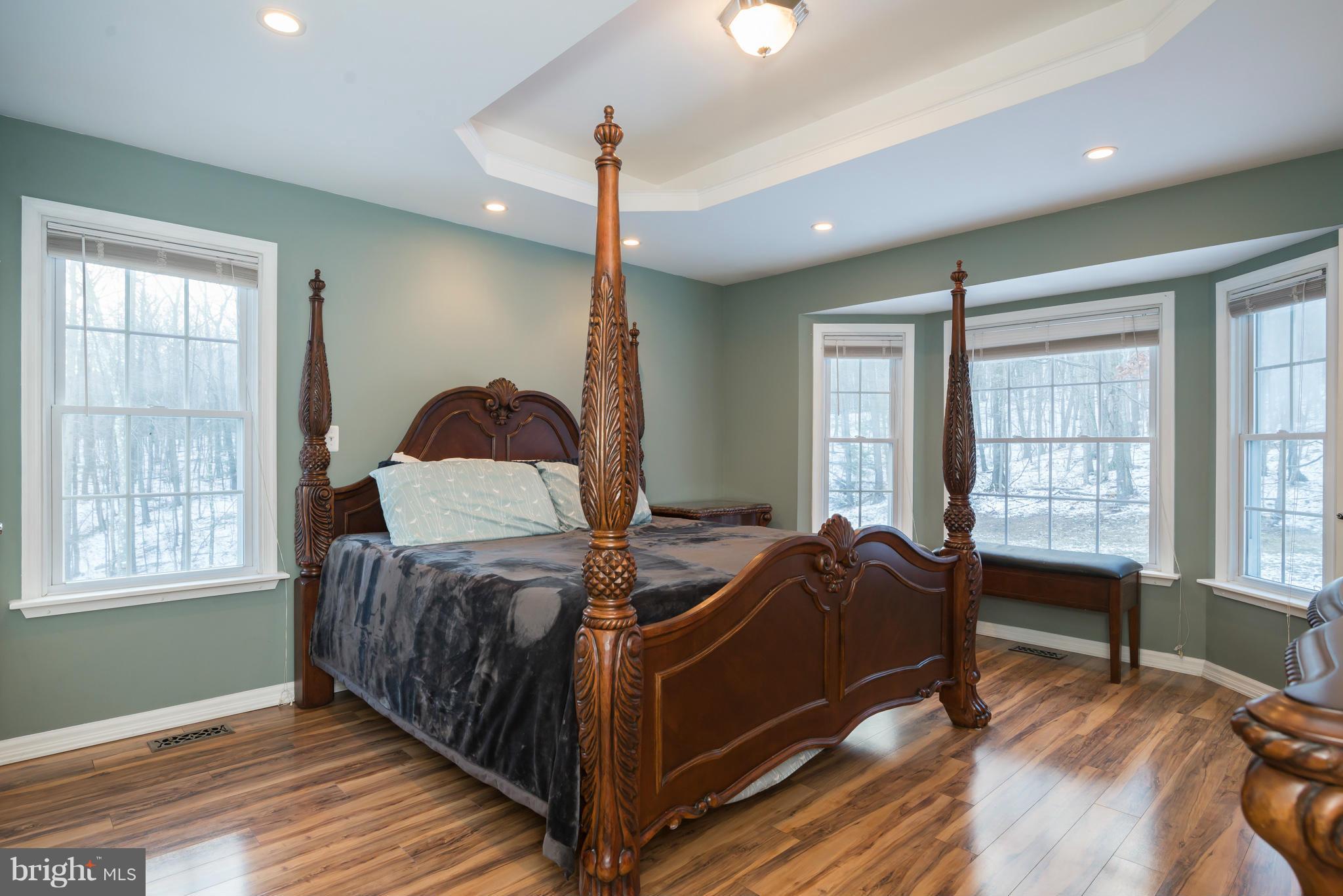 GOLLER HILLS - Residential