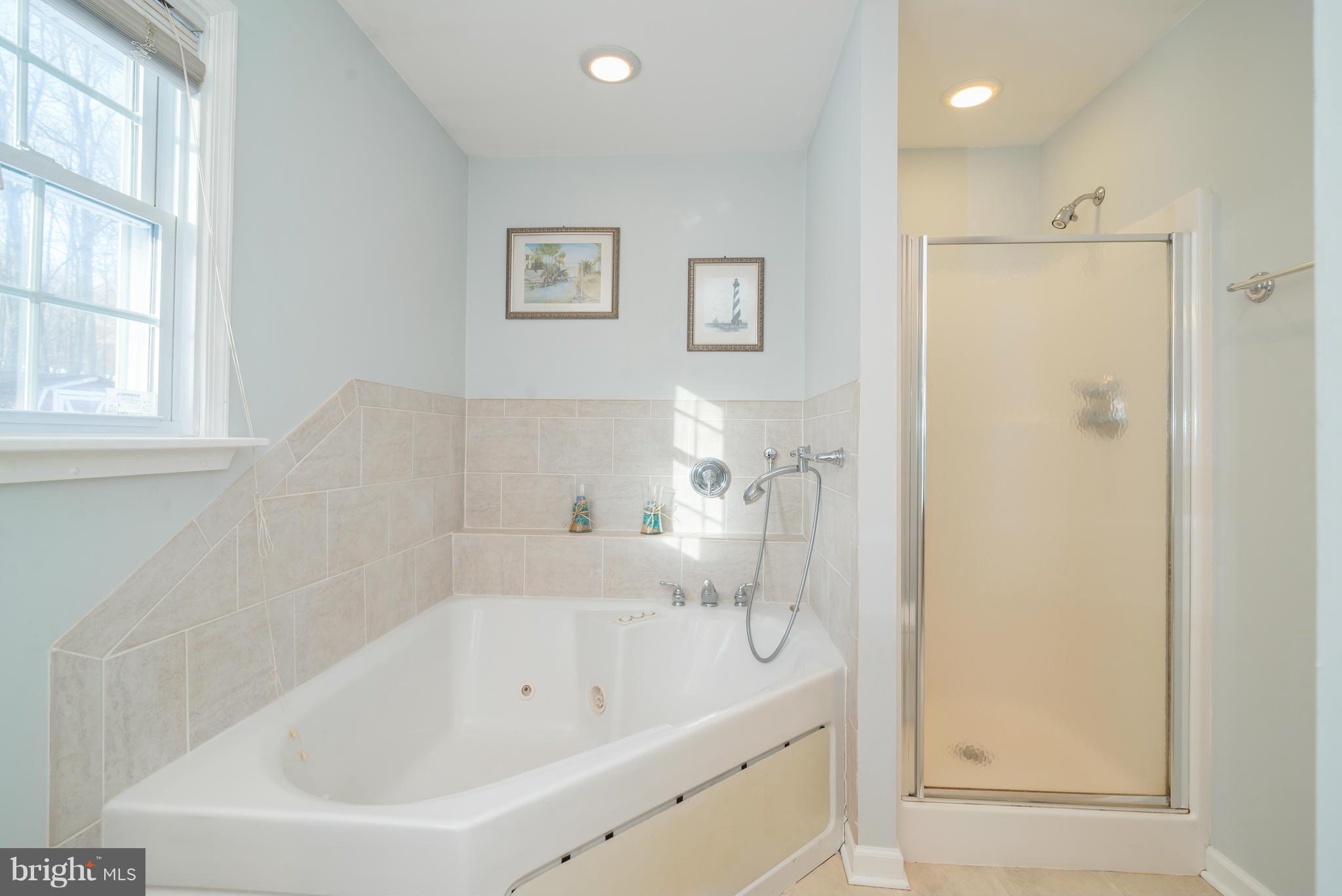 GOLLER HILLS - Residential