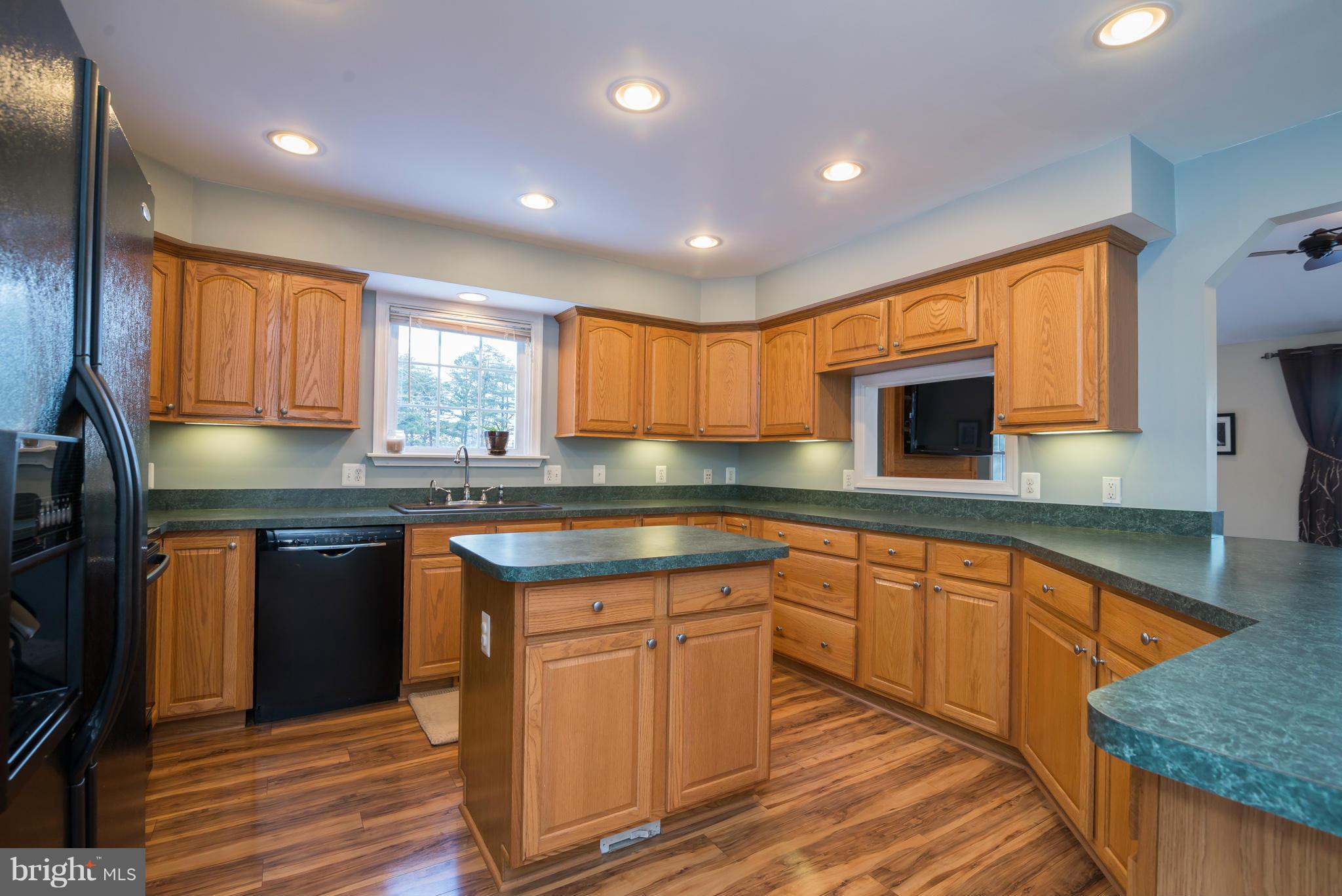 GOLLER HILLS - Residential